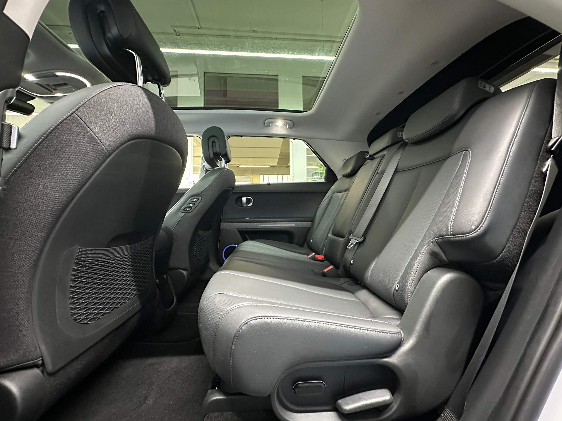 HYUNDAI Ioniq 5 72kWh Vertex 4WD-image-8