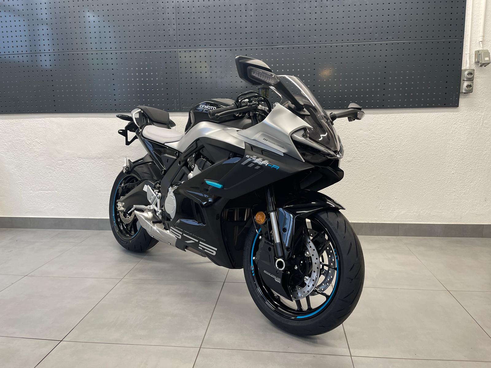 CF MOTO 675 SR-R | Ab Lager lieferbar | Neu | 35 kW | Garantie