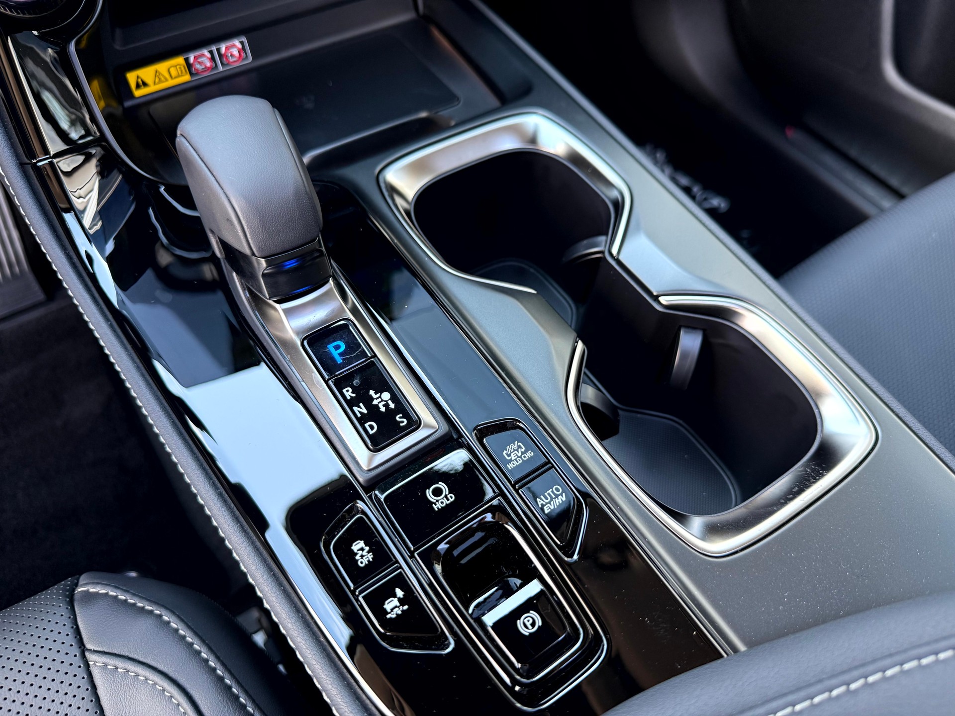 LEXUS NX 450h+ E-FOUR Comfort-image-20
