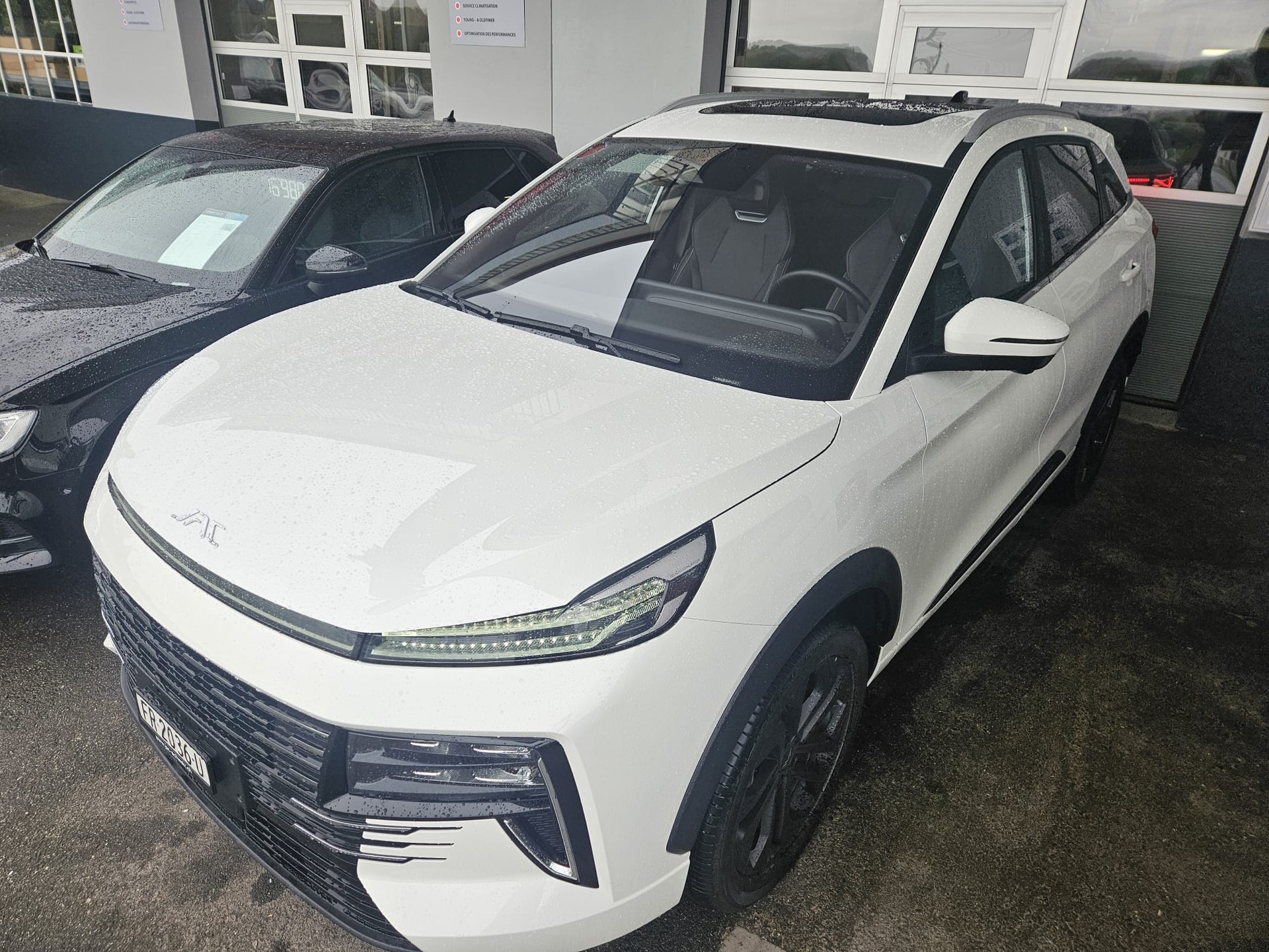 JAC JS6 1.5 PHEV-image-2
