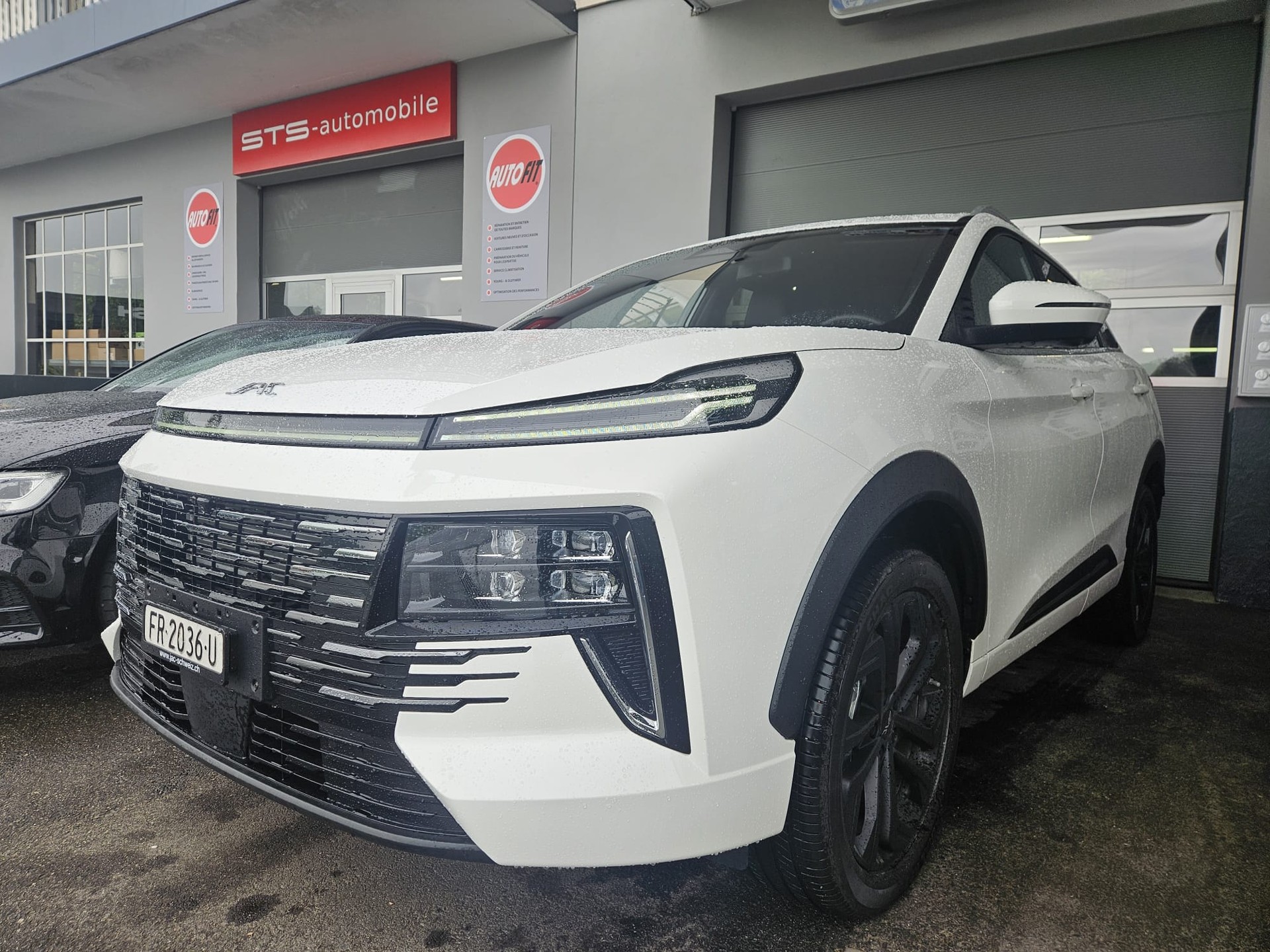 JAC JS6 1.5 PHEV-image-1