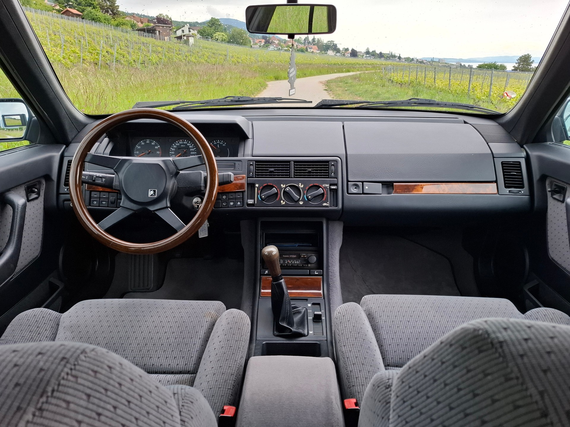 CITROEN XM Berline 2.0 Ambiance-image-13