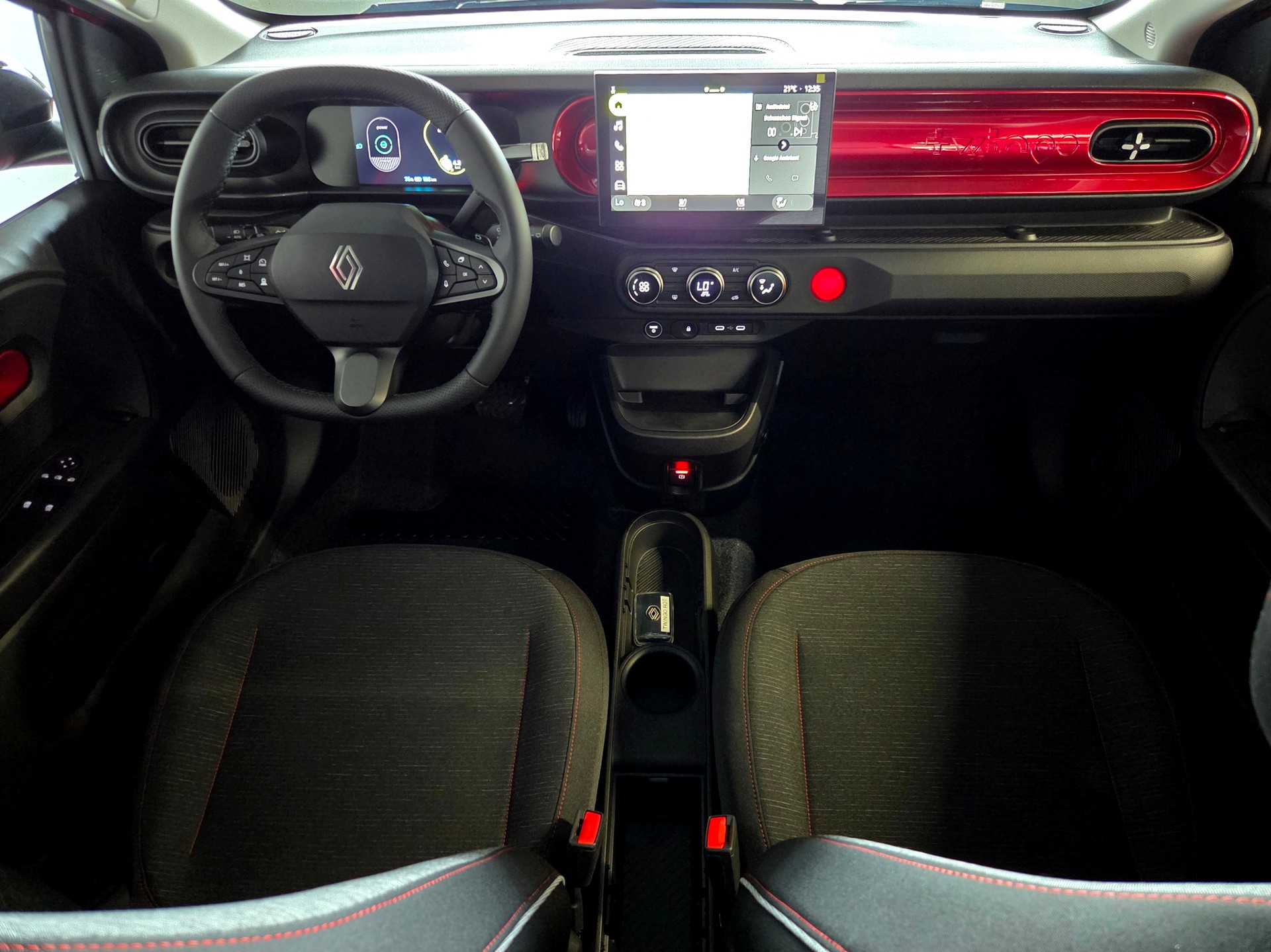 RENAULT Twingo E-Tech Urban Range techno-image-5