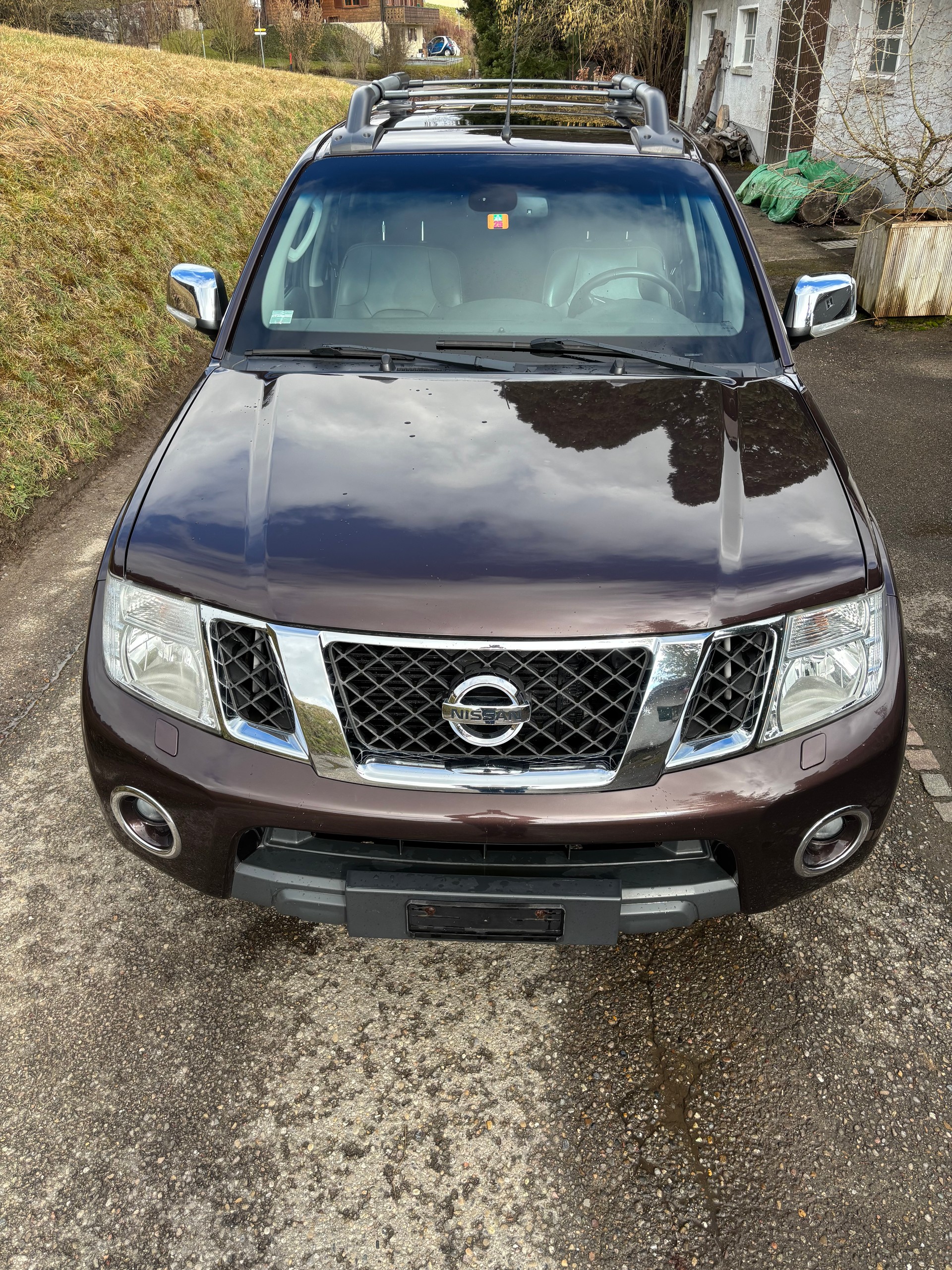 NISSAN 2.5 dCi Double Cab LE