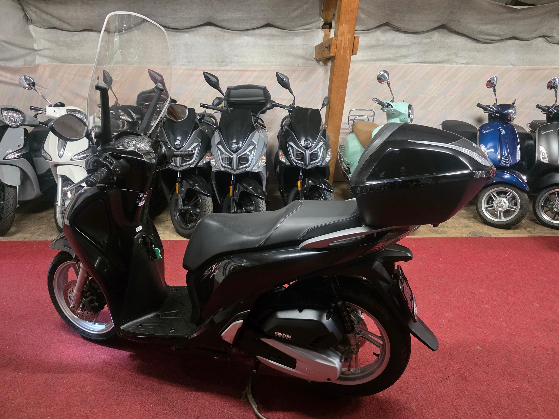 HONDA SH 125 i-image-2