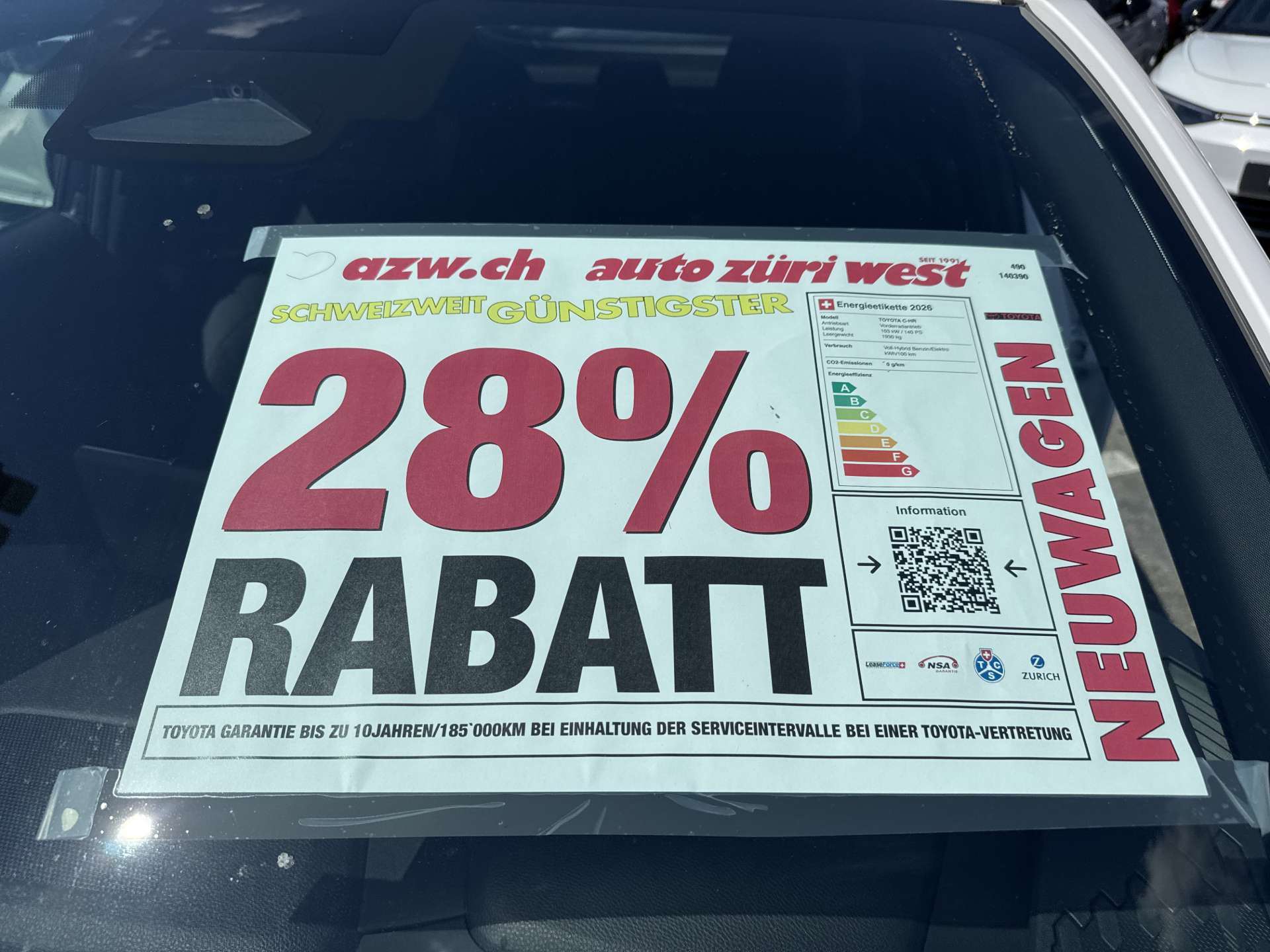 TOYOTA C-HR 1.8 HSD Comfort CVT-Automat-image-3