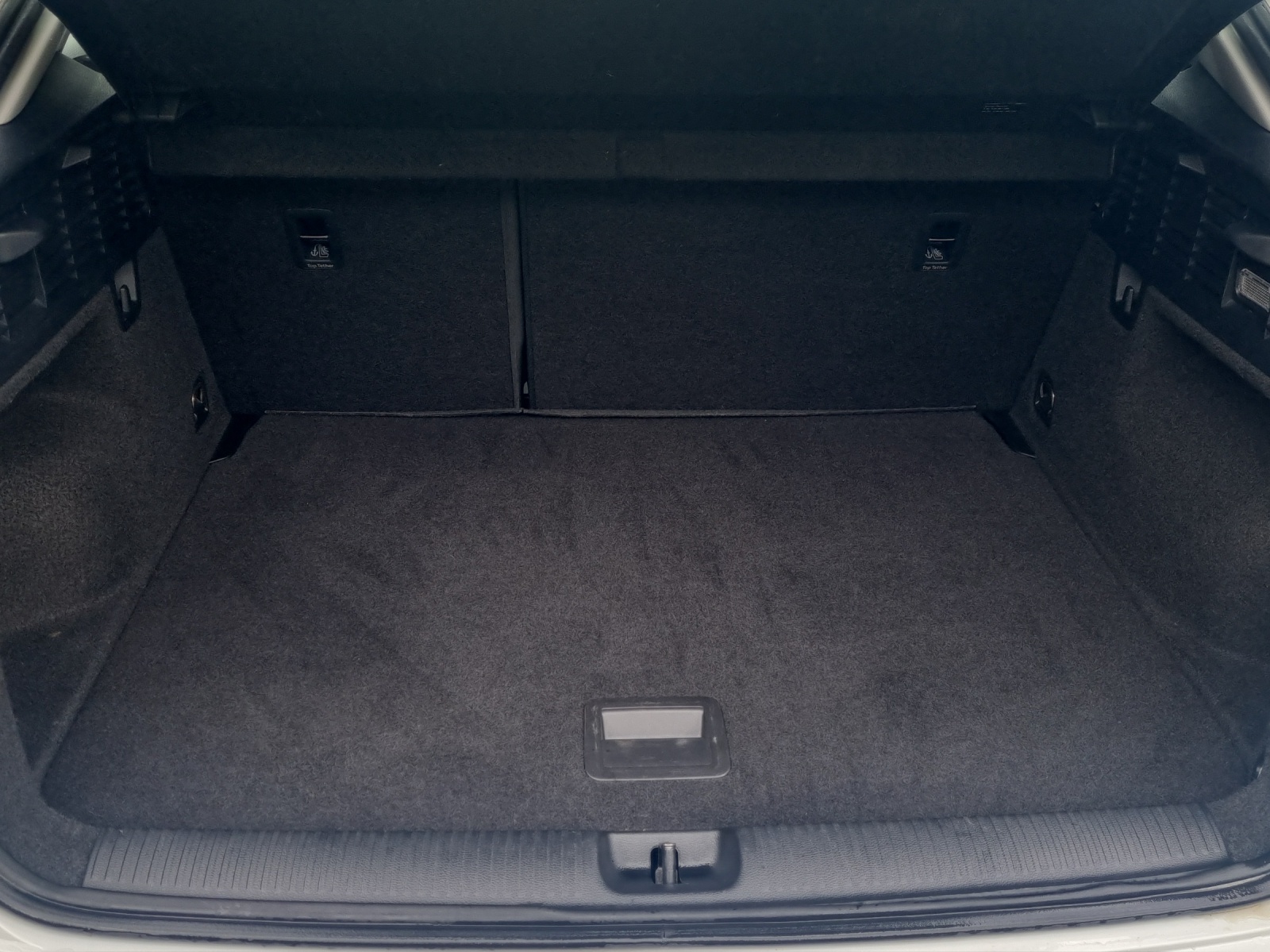 AUDI Q2 35 TFSI S line S-tronic-image-11
