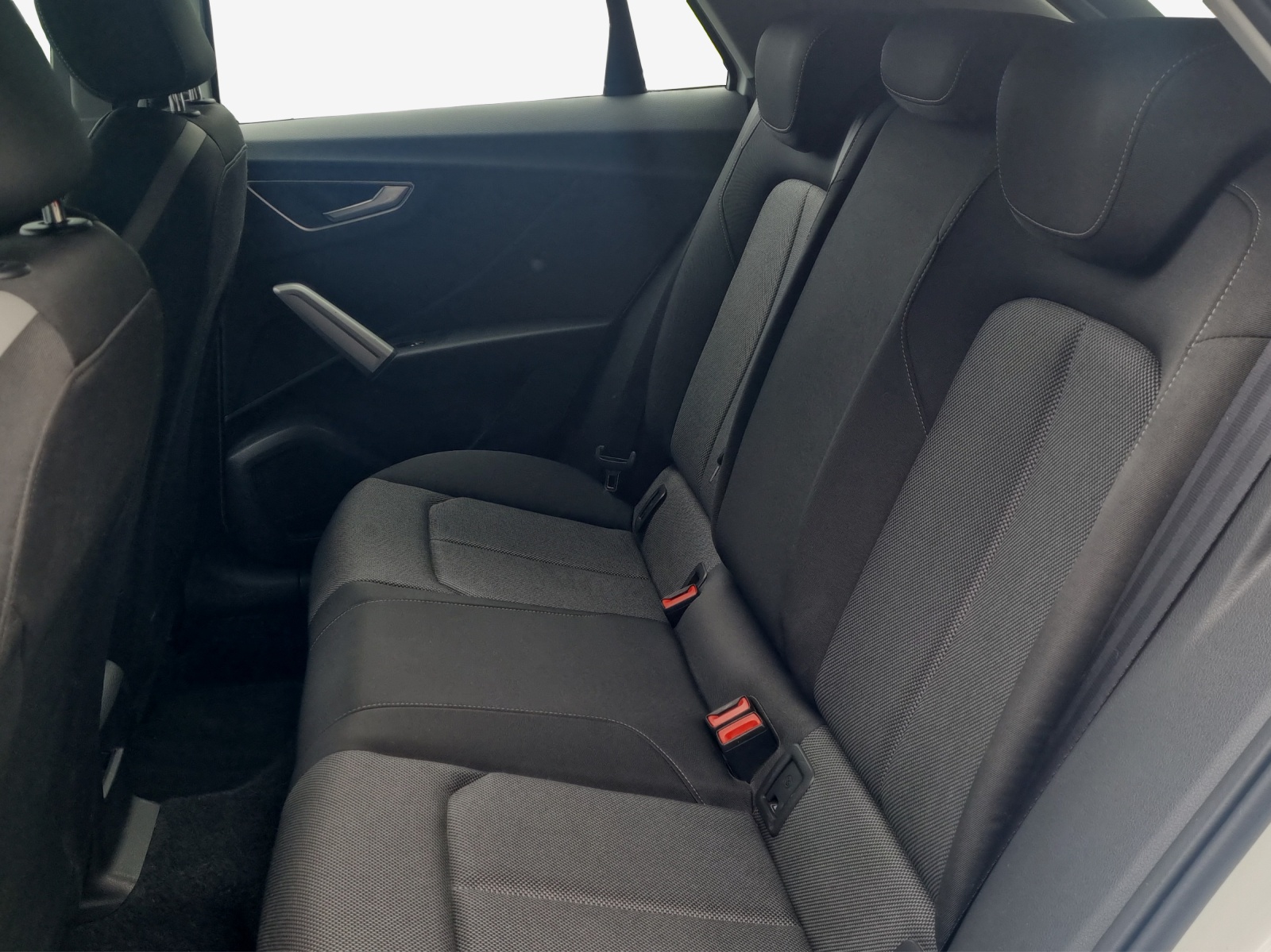 AUDI Q2 35 TFSI S line S-tronic-image-10