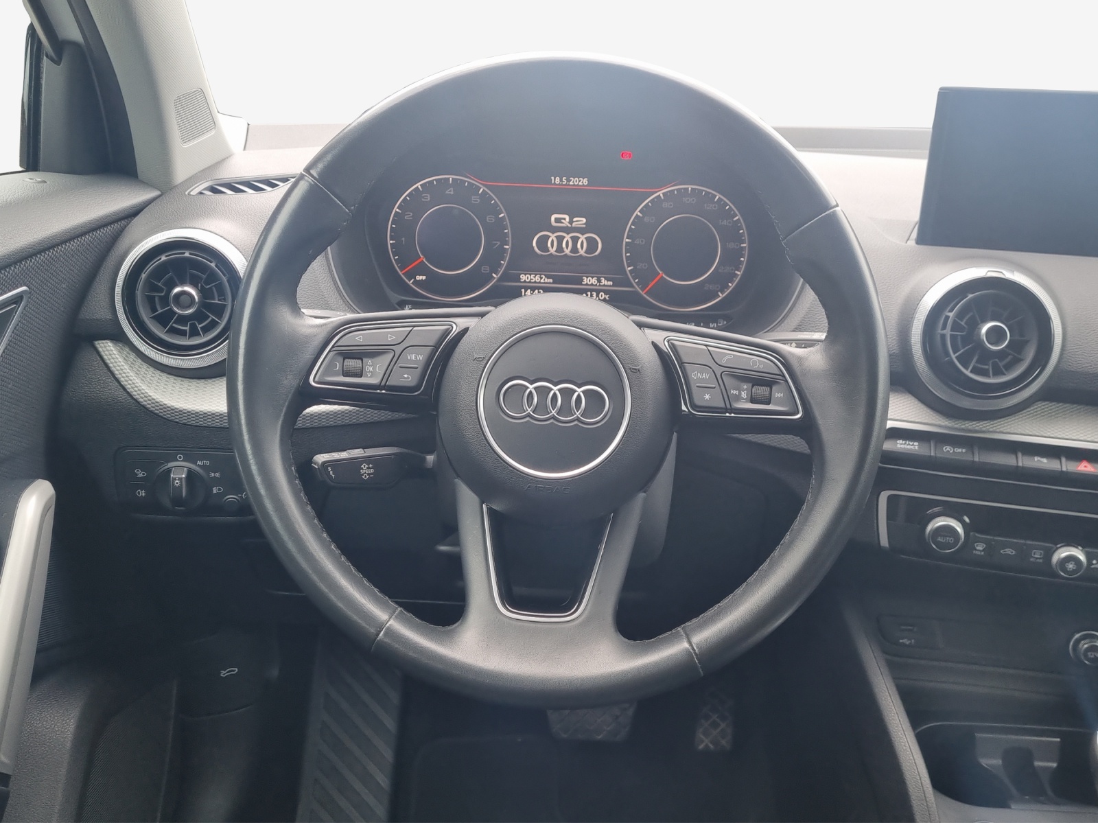 AUDI Q2 35 TFSI S line S-tronic-image-8