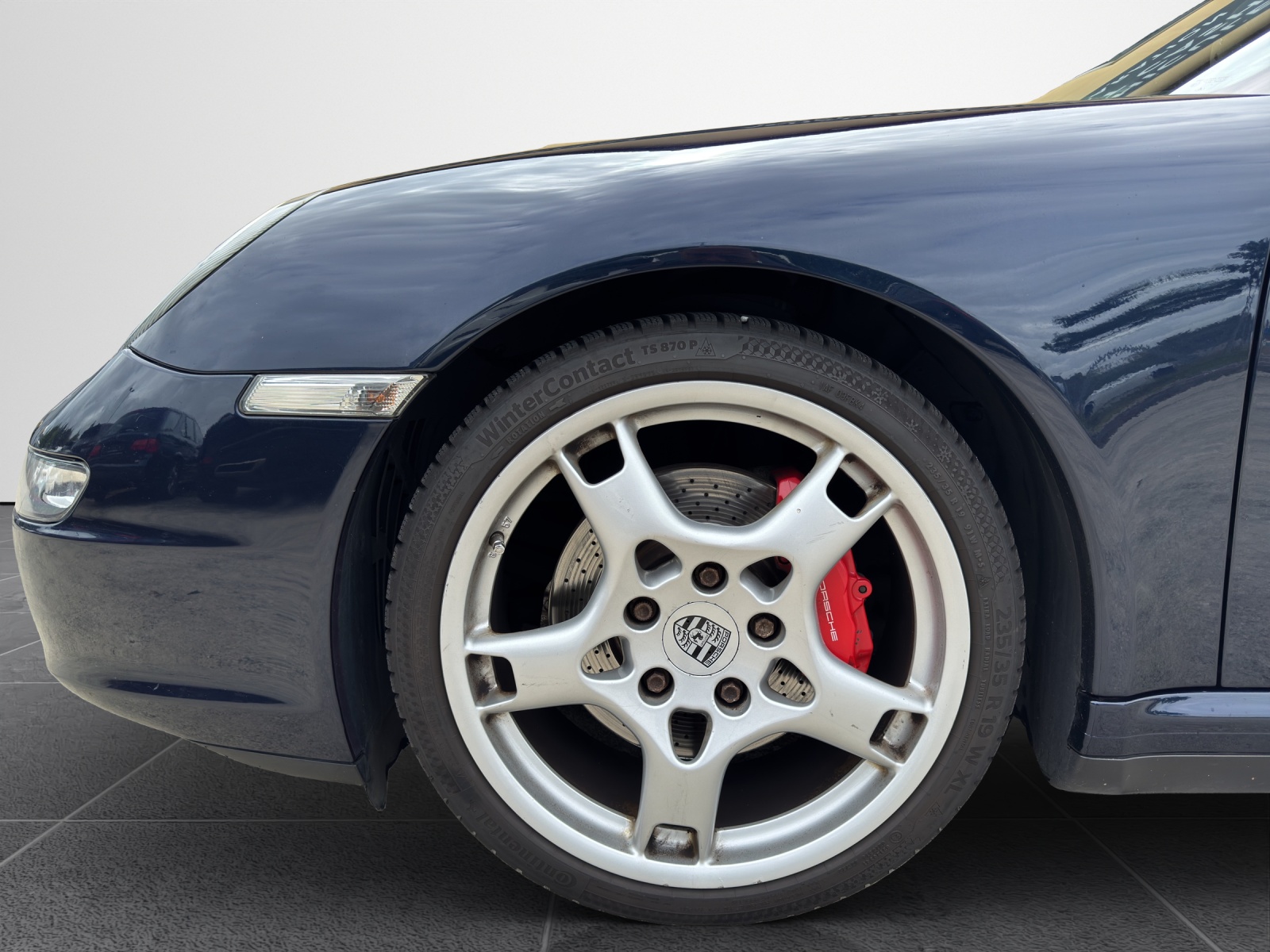 PORSCHE 911 Carrera 4S-image-15