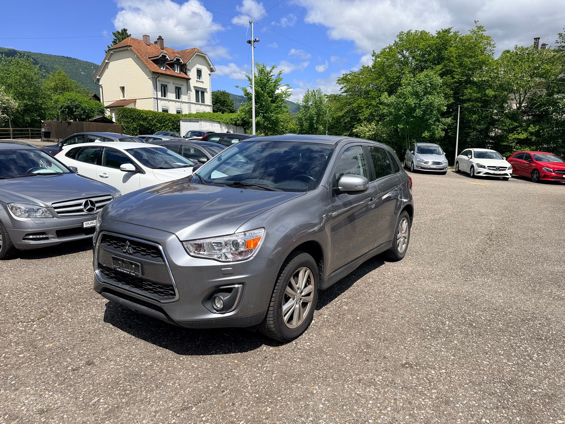 MITSUBISHI ASX 2.2 DID Navigator 4WD Automatic-image-2