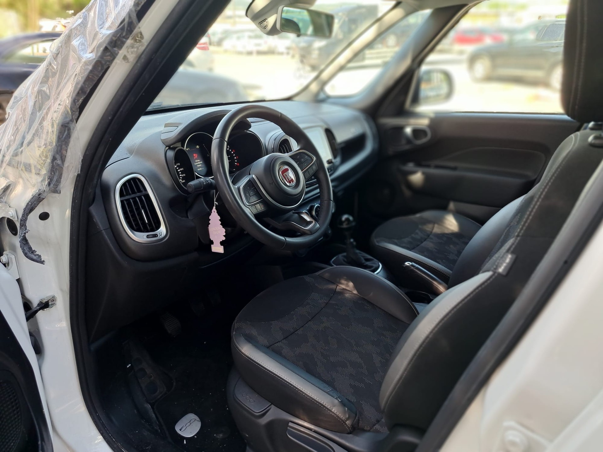FIAT 500L 1.4 Sport-image-8