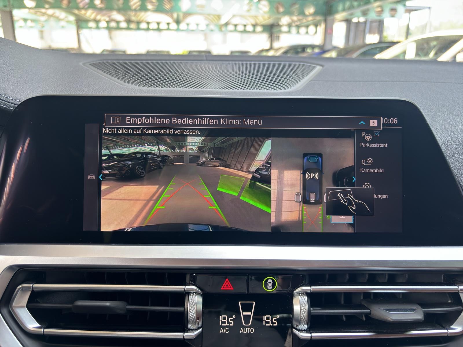 BMW 330e xDrive SAG Touring-image-14