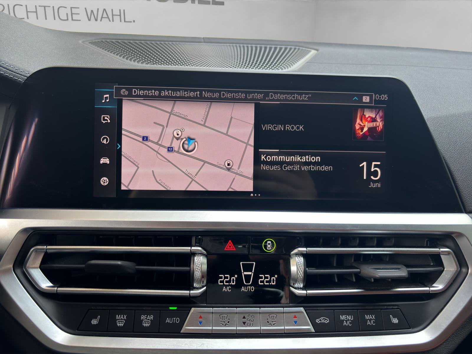 BMW 330e xDrive SAG Touring-image-9