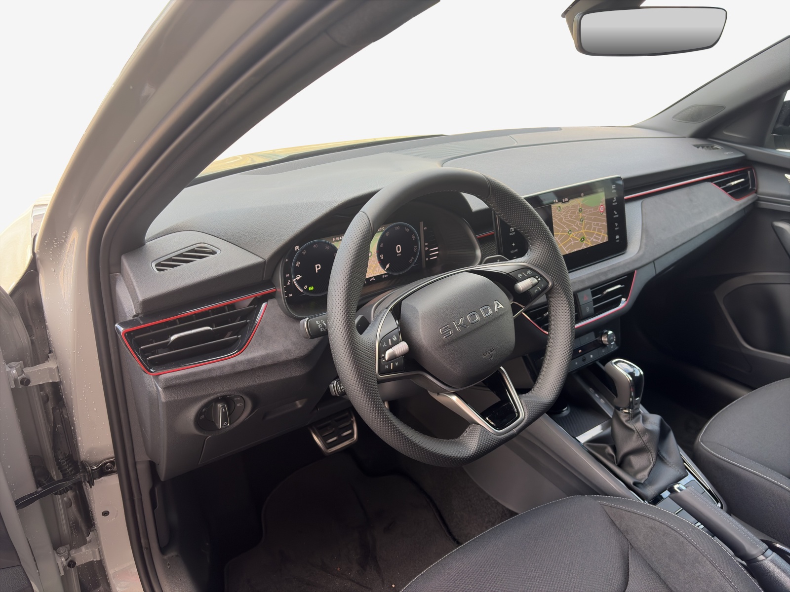 VW T-Roc 1.5 eTSI mHEV Trend DSG-image-9