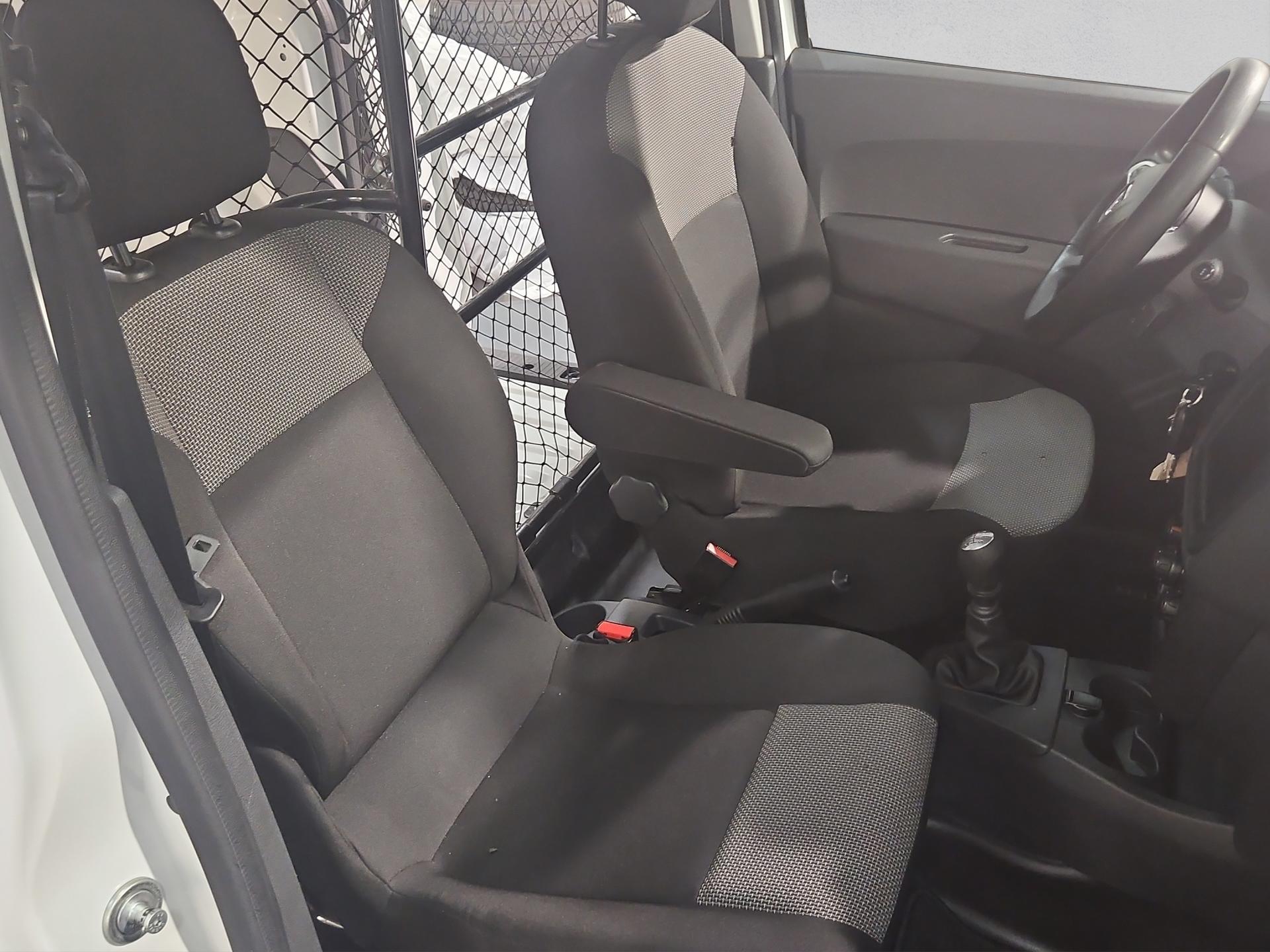 DACIA Dokker Van TCe 130 PF Unlimited-image-15