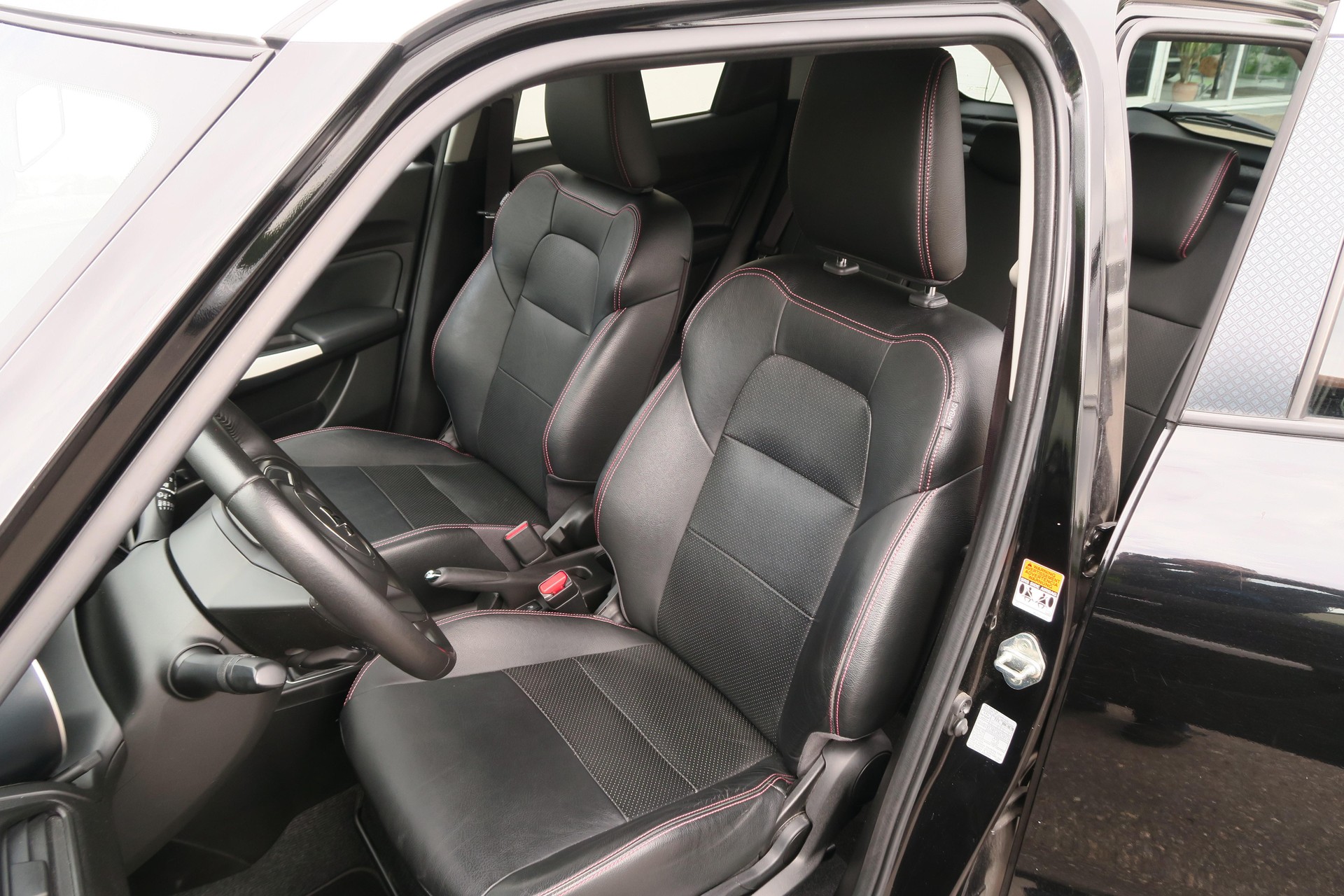 SUZUKI Swift 1.2 Tradizio 4x4-image-4