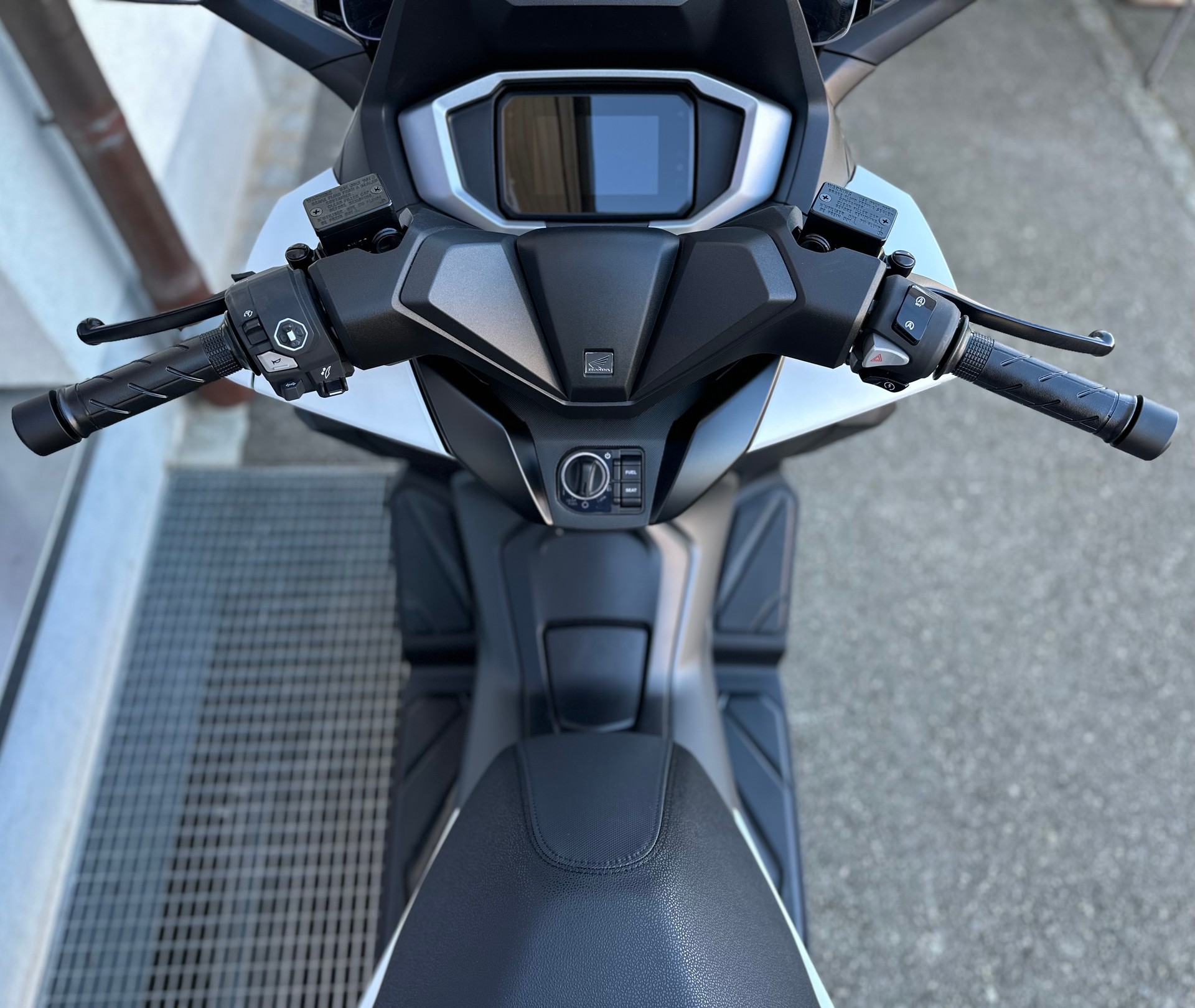 HONDA Forza 125 Smart TopBox-image-7
