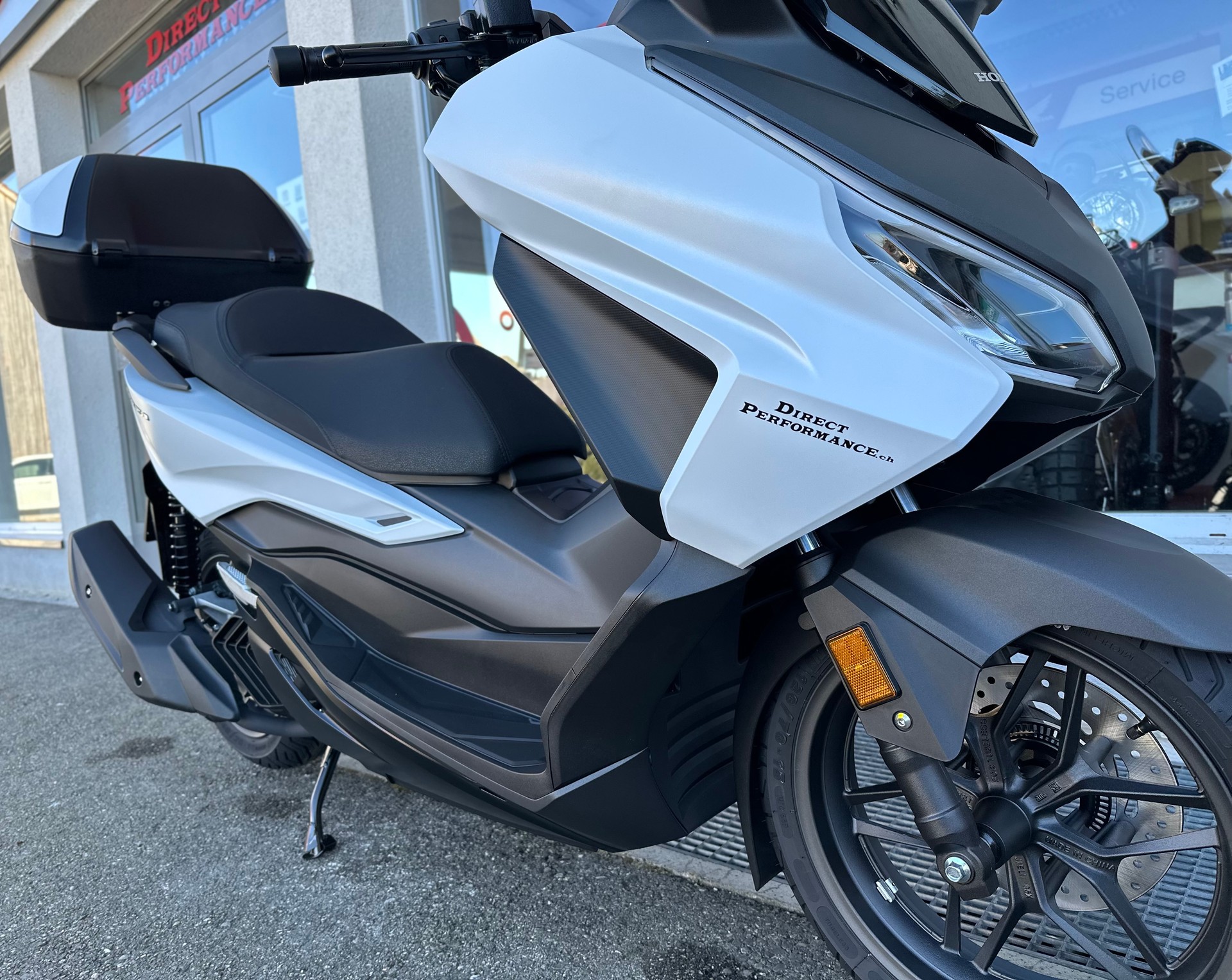 HONDA Forza 125 Smart TopBox-image-4