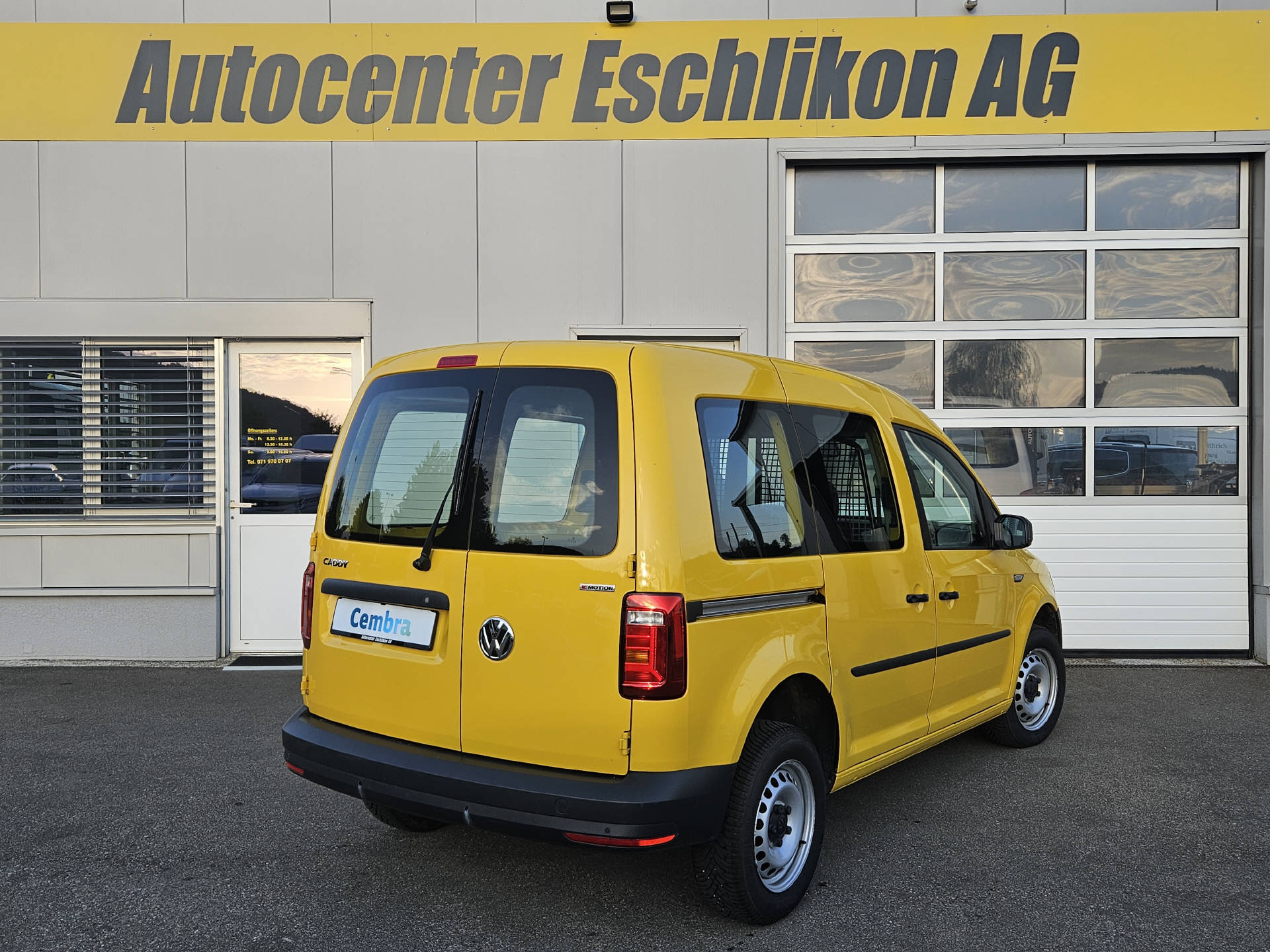 VW Caddy Kaw. 2.0 TDI 122 BMT 4motion * Frisch ab MFK *-image-4