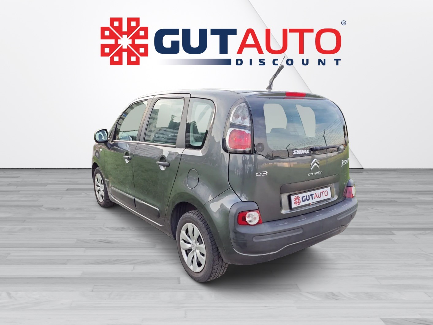 CITROEN C3 Picasso 1.4i 16V Attraction-image-2