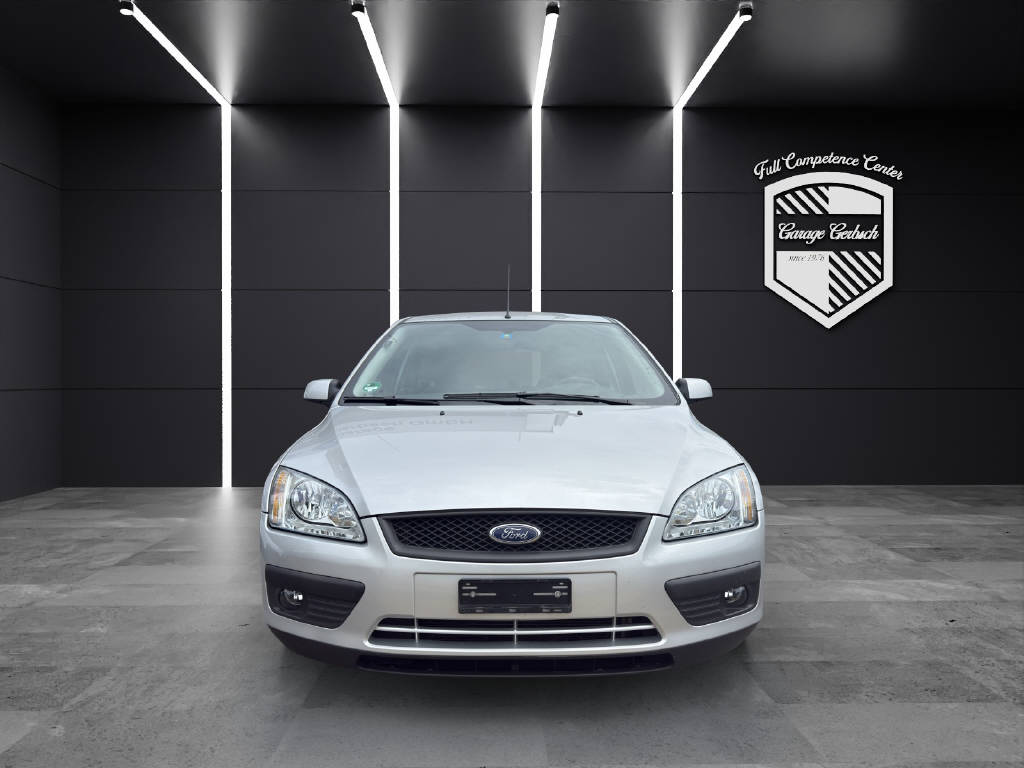 FORD Focus 1.8i Benzin Trend-image-1