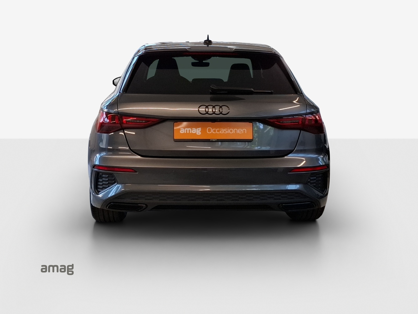 AUDI A3 Sportback 35 TFSI S line Attraction S-tronic-image-3