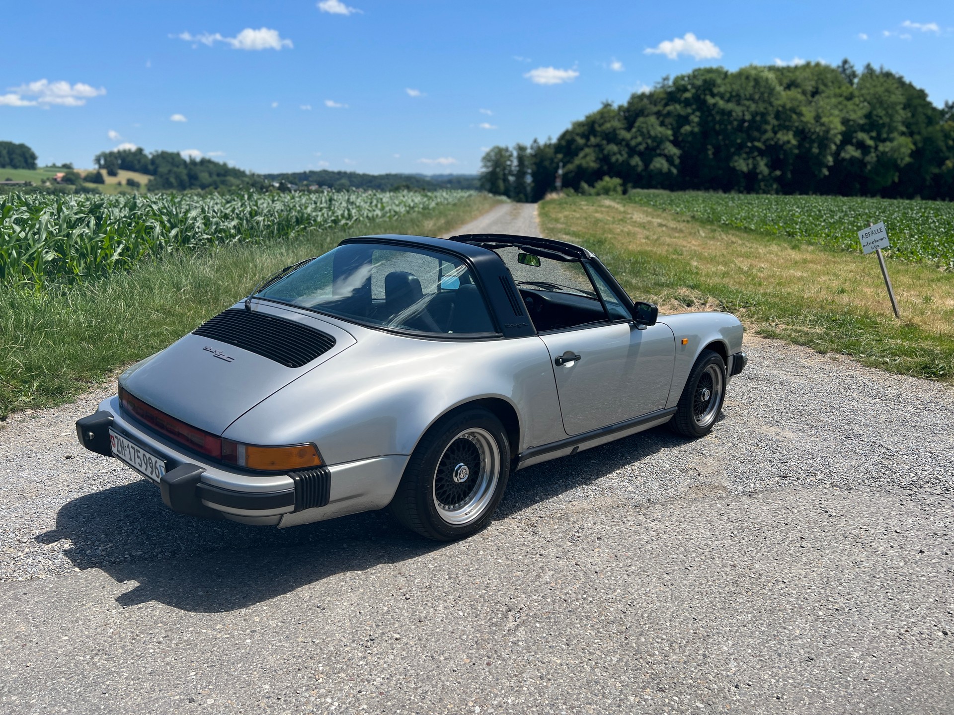 PORSCHE SC 3.0 Targa-image-3