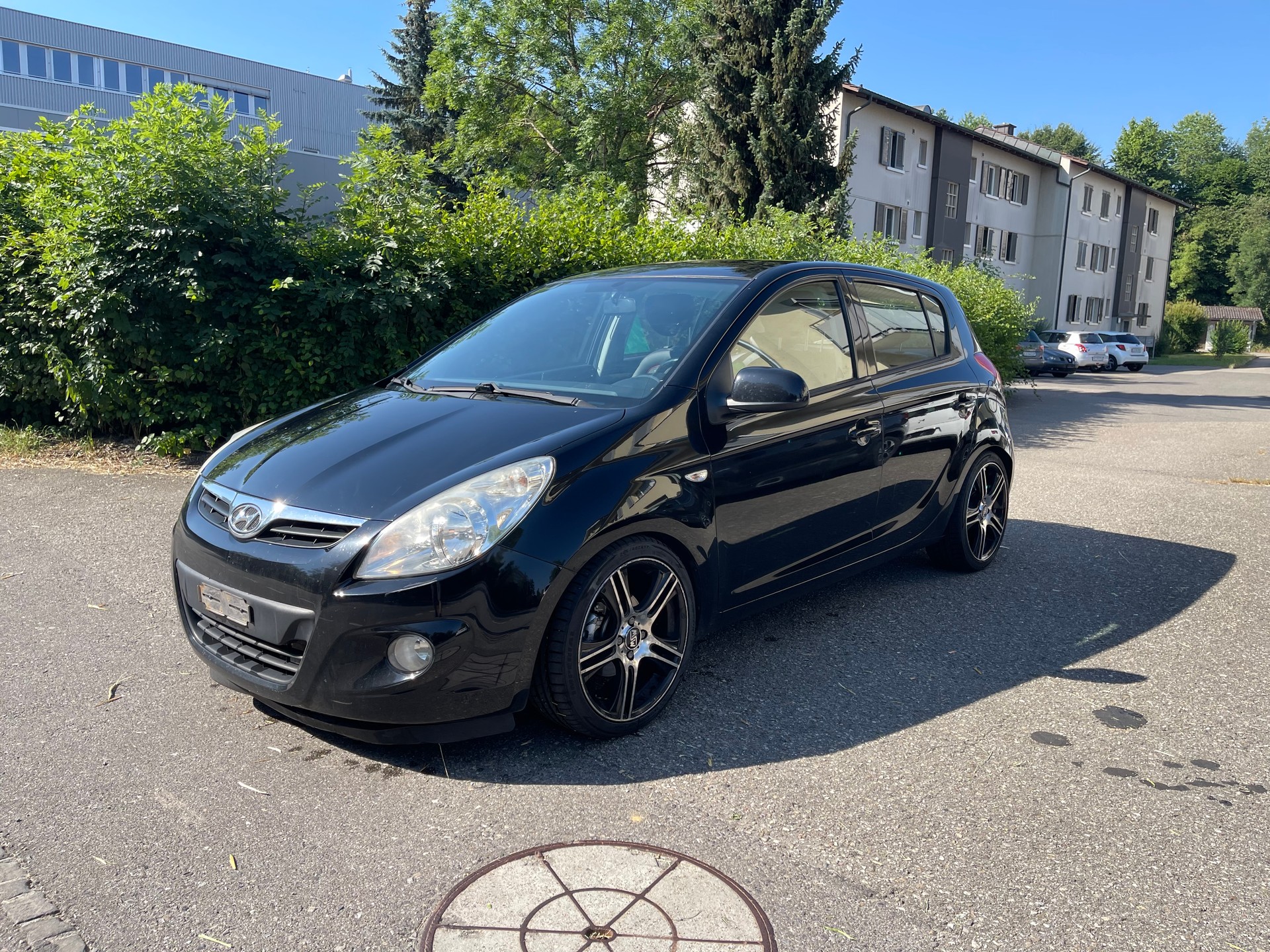 HYUNDAI i20 1.6 CRDi Premium-image-0