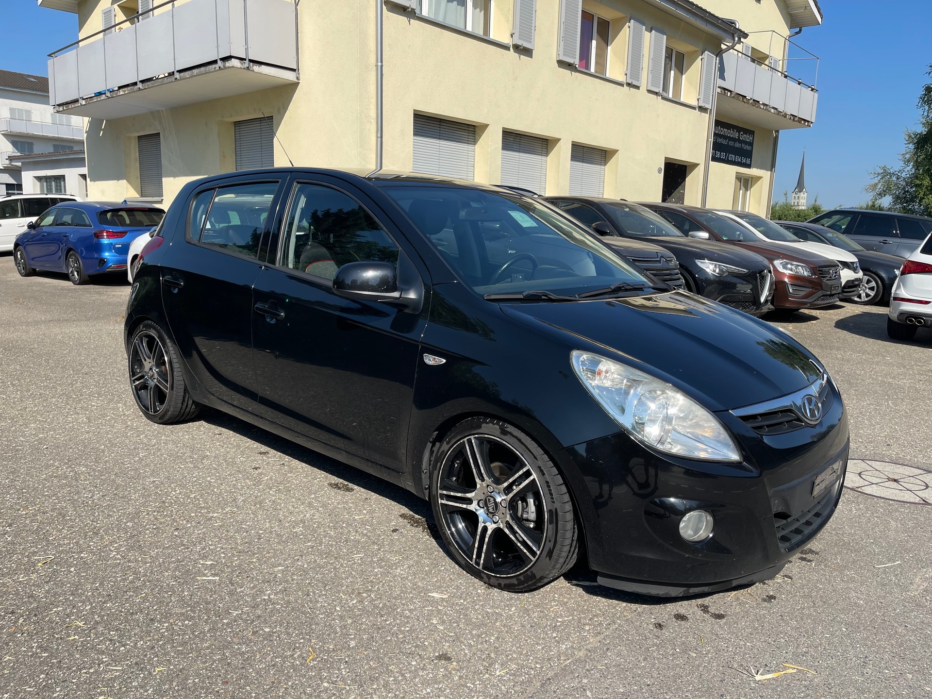 HYUNDAI i20 1.6 CRDi Premium-image-5