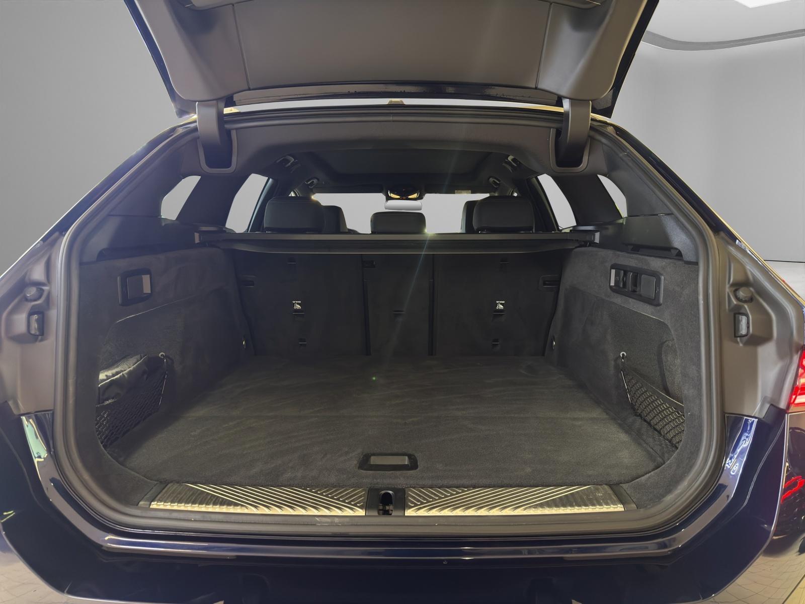 BMW 520d xDrive Touring M-SportPaket-image-20