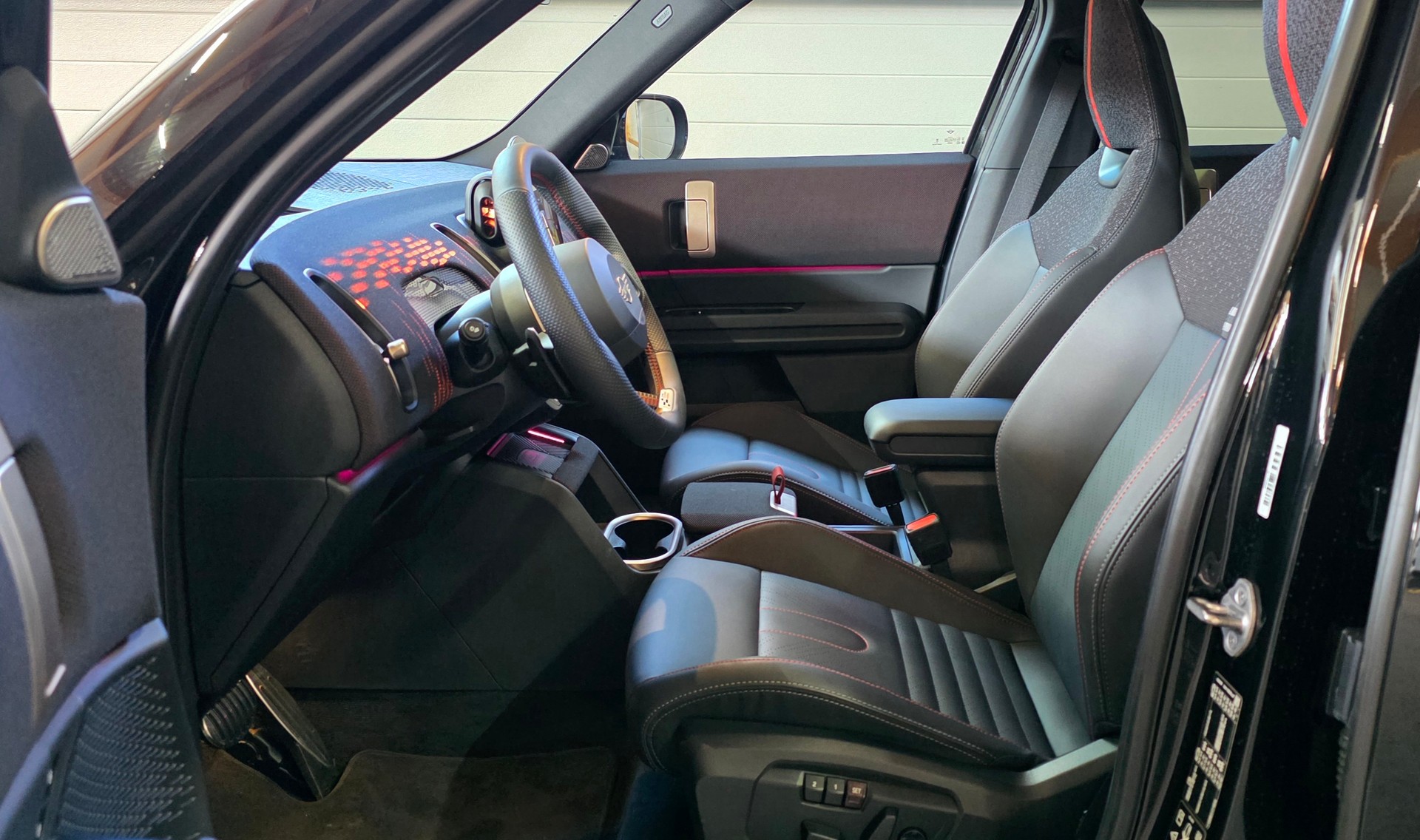 MINI Countryman John Cooper Works ALL4 *XL-Paket*Abstandsregler*Spurhalteassistent*Verstellbare Rücksitze*360°Kamera*AHK*-image-8