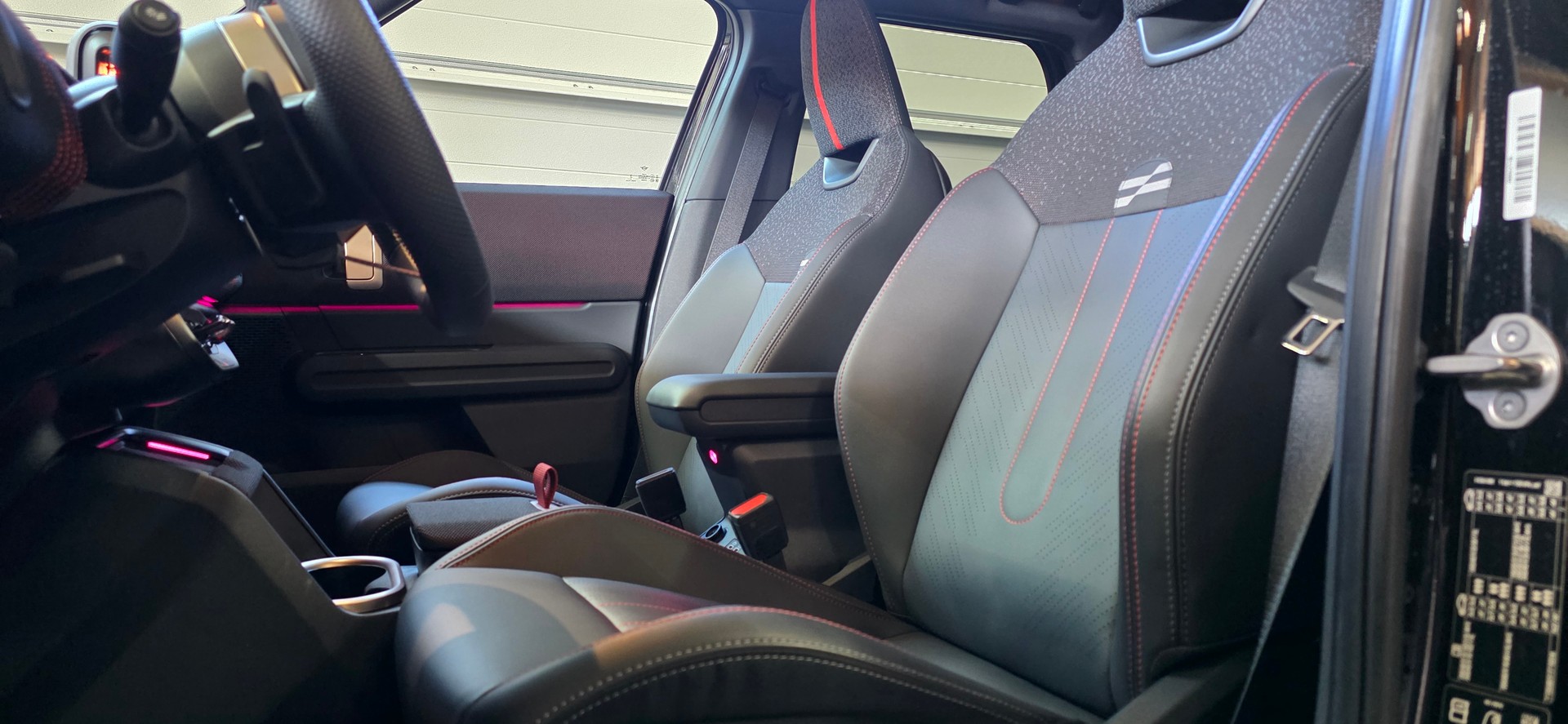 MINI Countryman John Cooper Works ALL4 *XL-Paket*Abstandsregler*Spurhalteassistent*Verstellbare Rücksitze*360°Kamera*AHK*-image-9