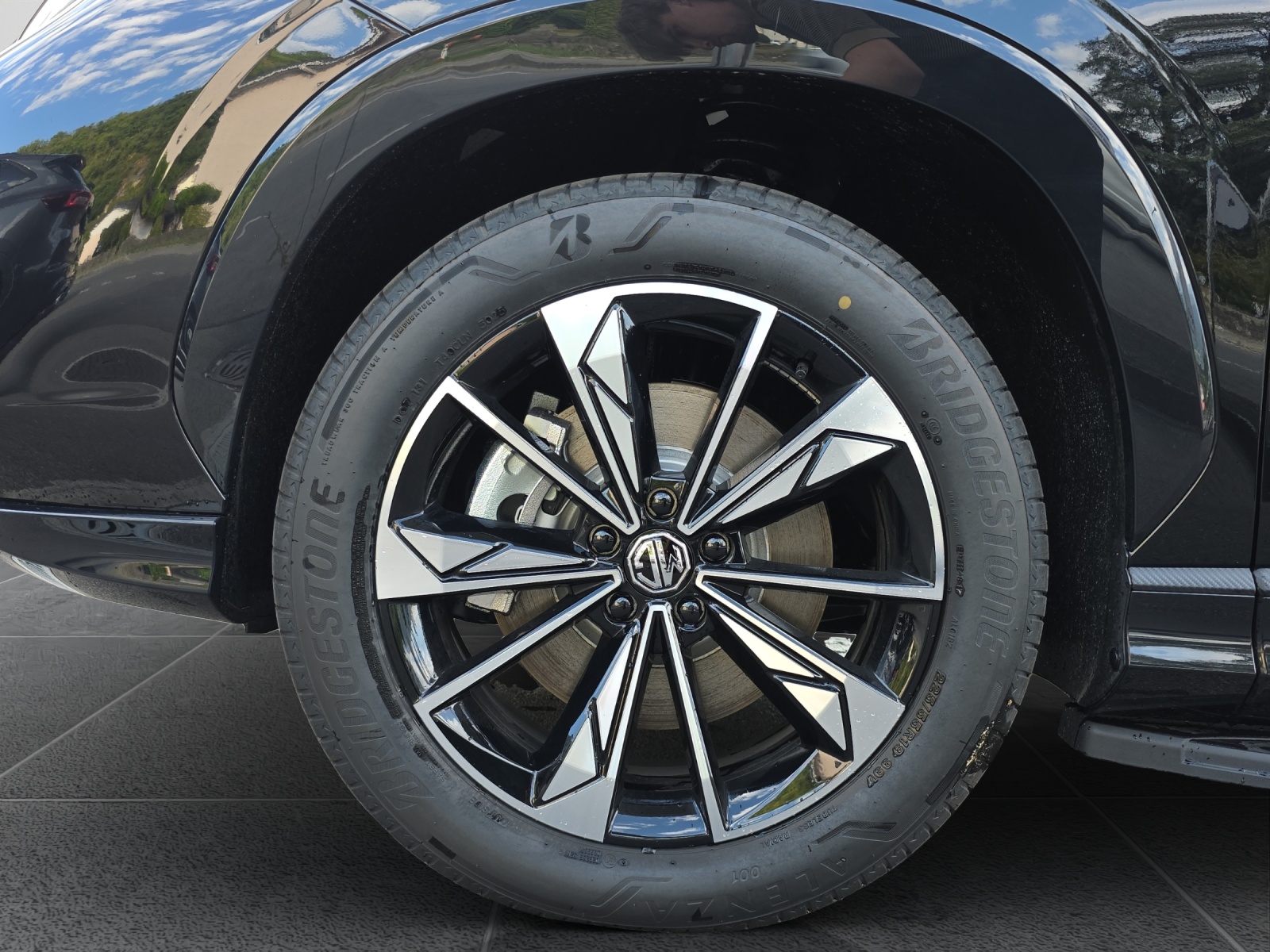 MG MG HS PHEV DEMO-image-13