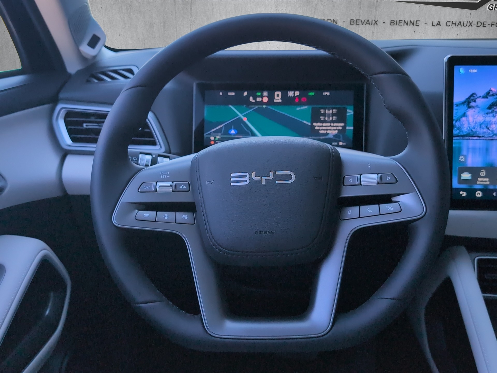 BYD Atto 2 DM-i Boost-image-8