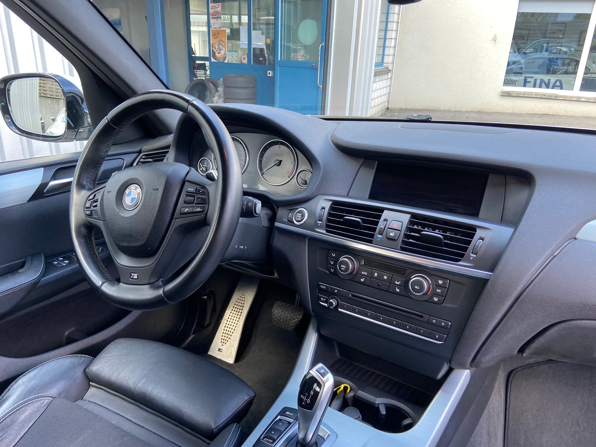 BMW X3 xDrive 20d Steptronic-image-11