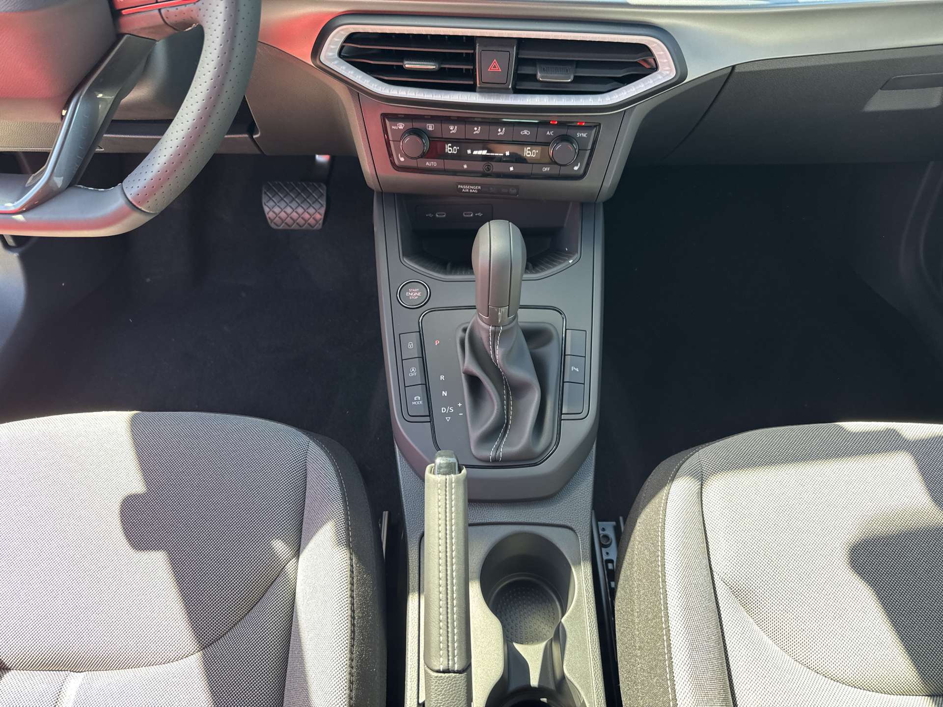 SEAT Ibiza 1.0 EcoTSi FR DSG-Automat-image-10