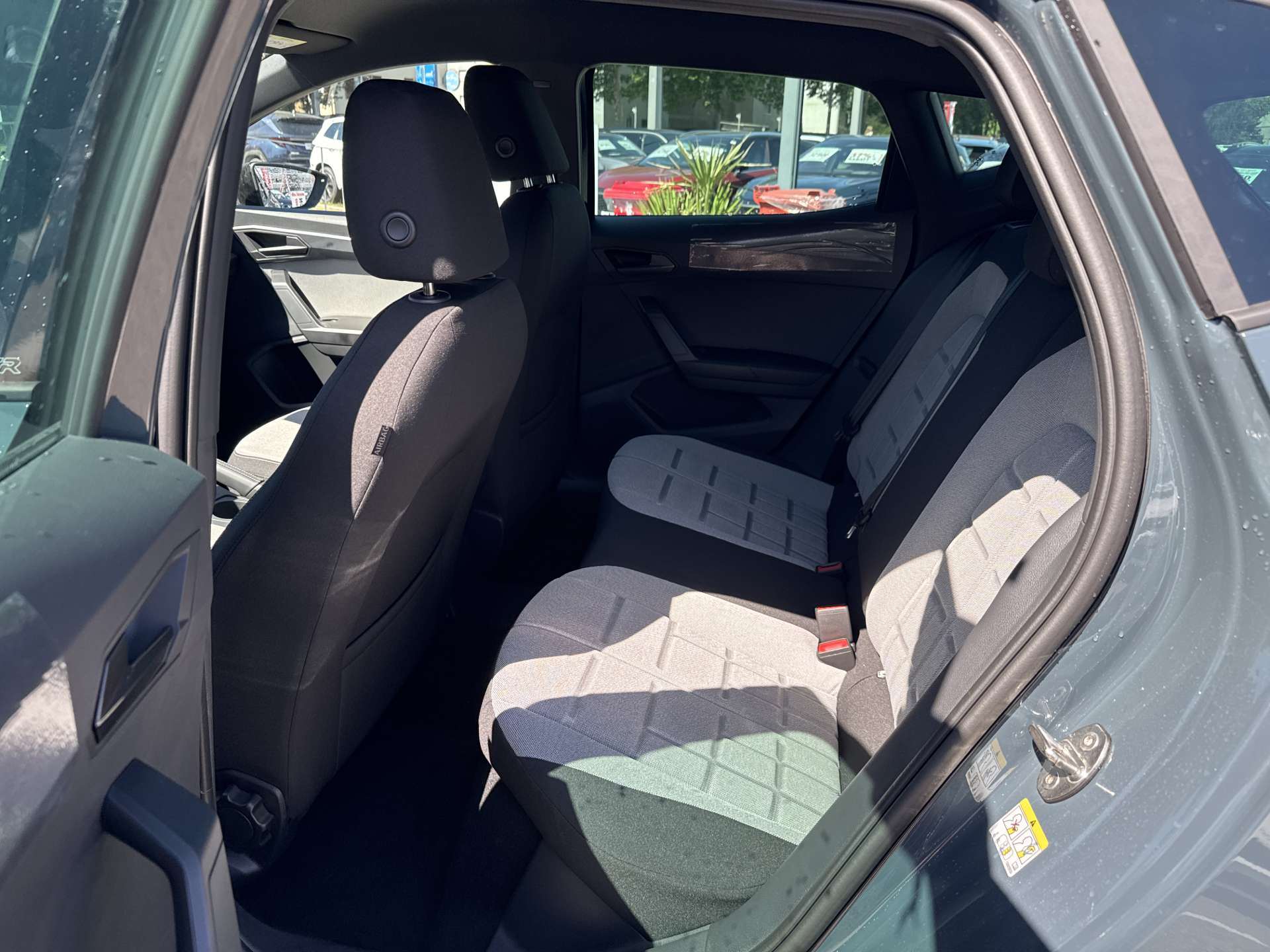 SEAT Ibiza 1.0 EcoTSi FR DSG-Automat-image-5