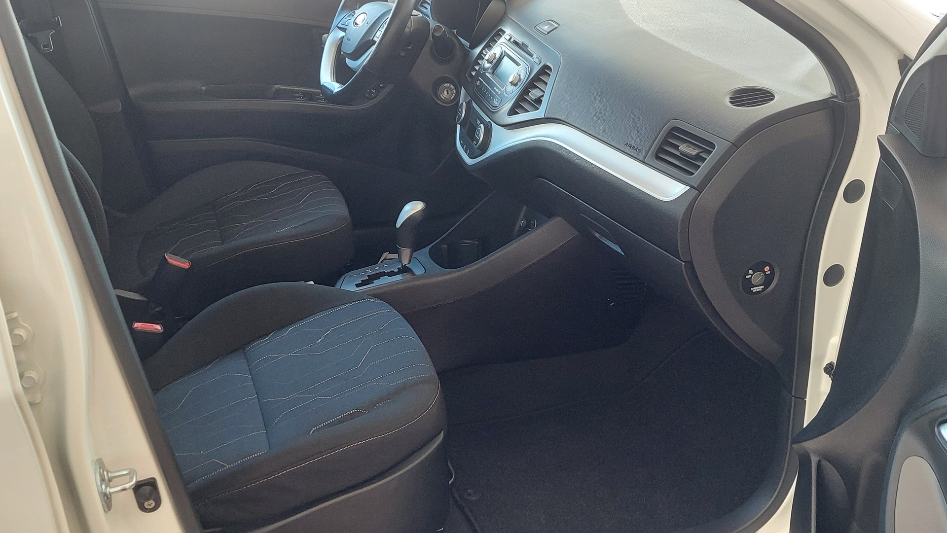 KIA Picanto 1.2 CVVT Style Automatic-image-3