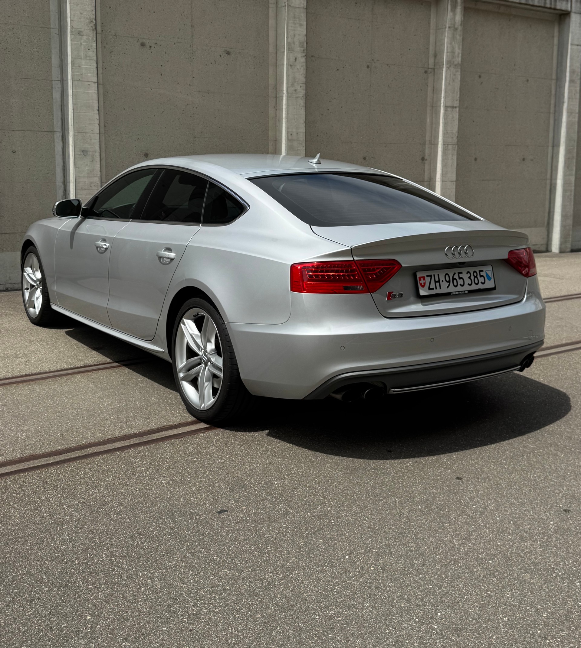 AUDI S5 Sportback 3.0 TFSI quattro S-tronic-image-2