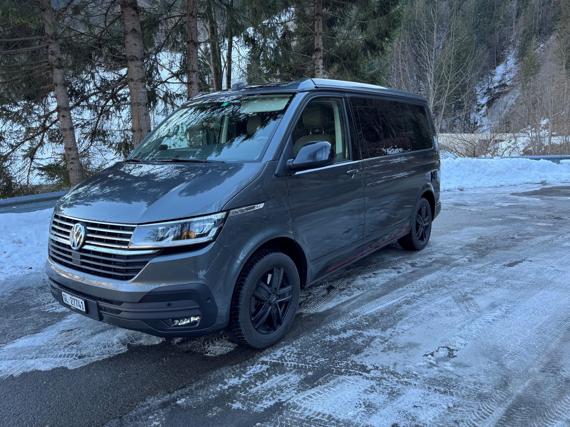 VW T6.1 California 2.0 TDI Ocean Liberty 4Motion DSG-image-10