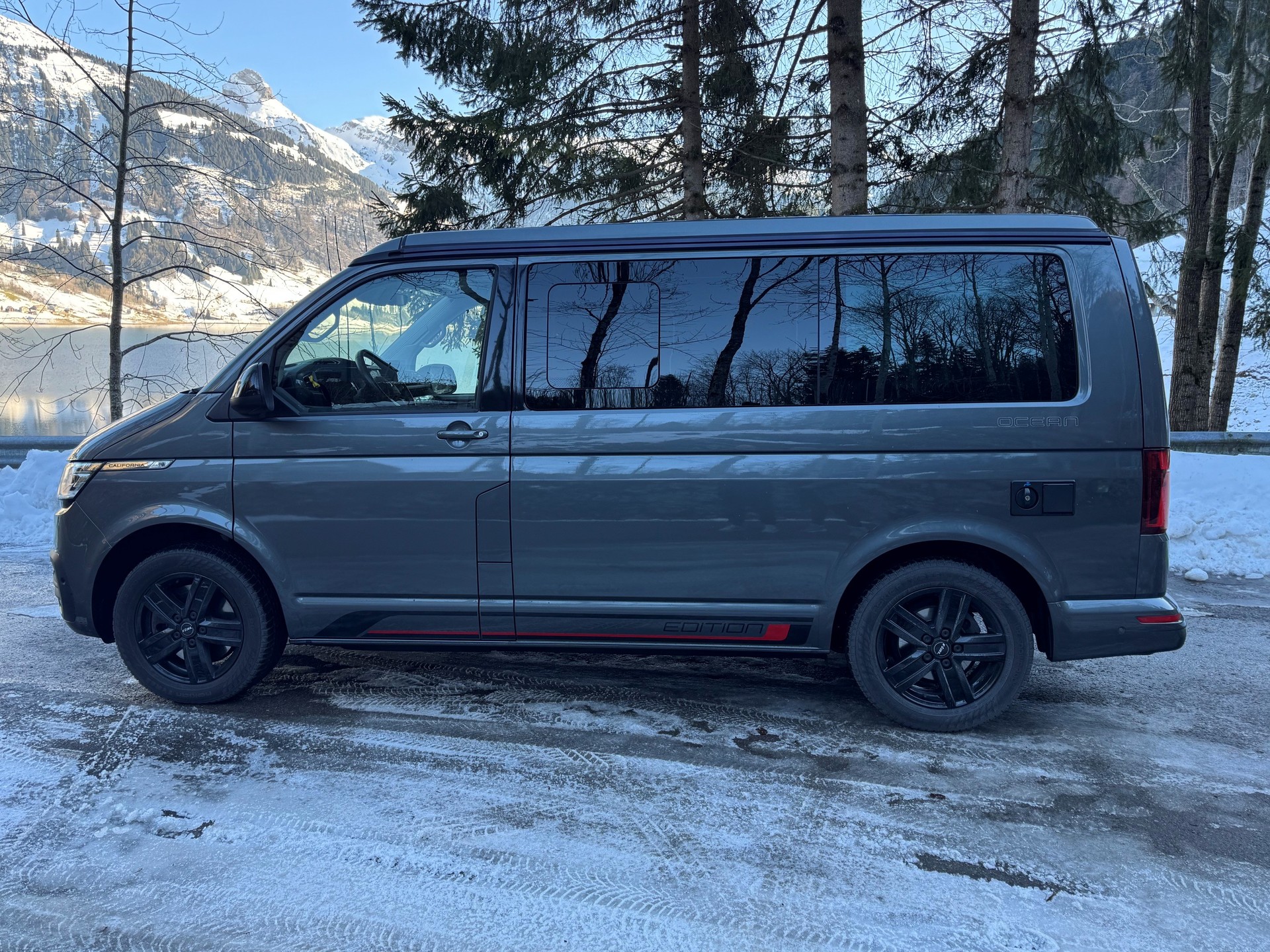 VW T6.1 California 2.0 TDI Ocean Liberty 4Motion DSG-image-9