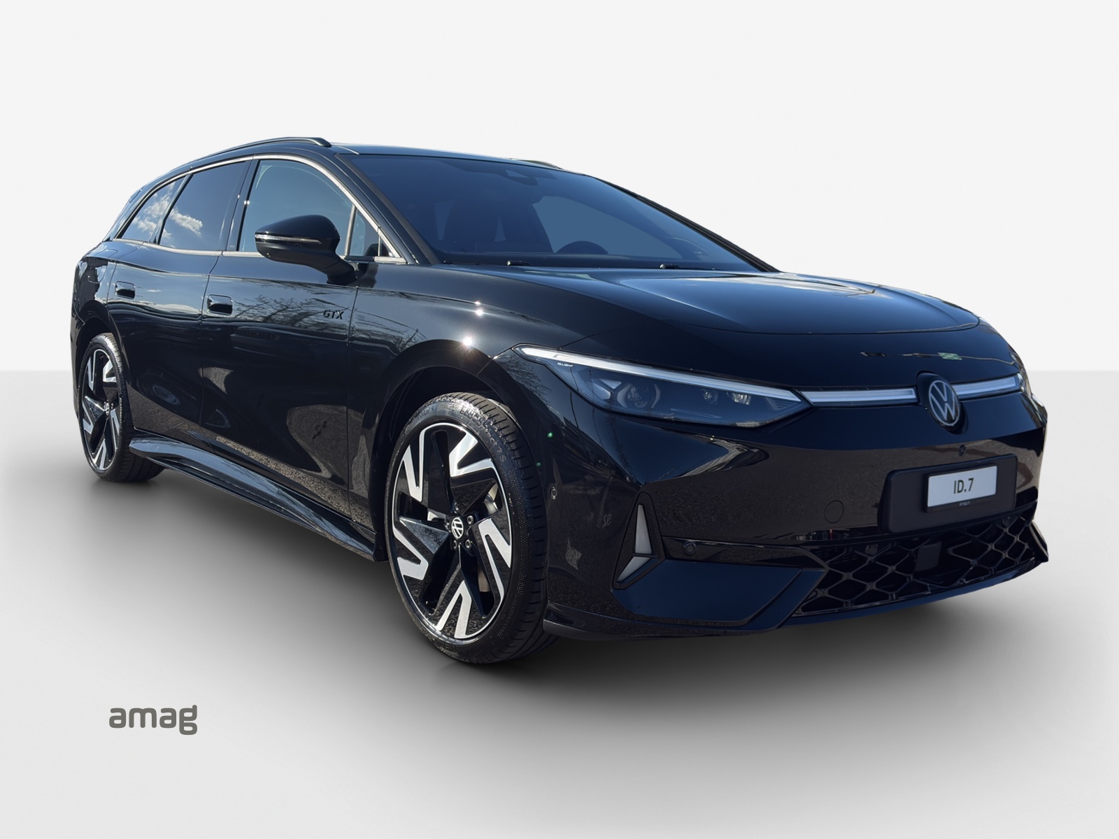 VW ID.7 Tourer GTX 86 kWh GTX 4 Motion-image-5
