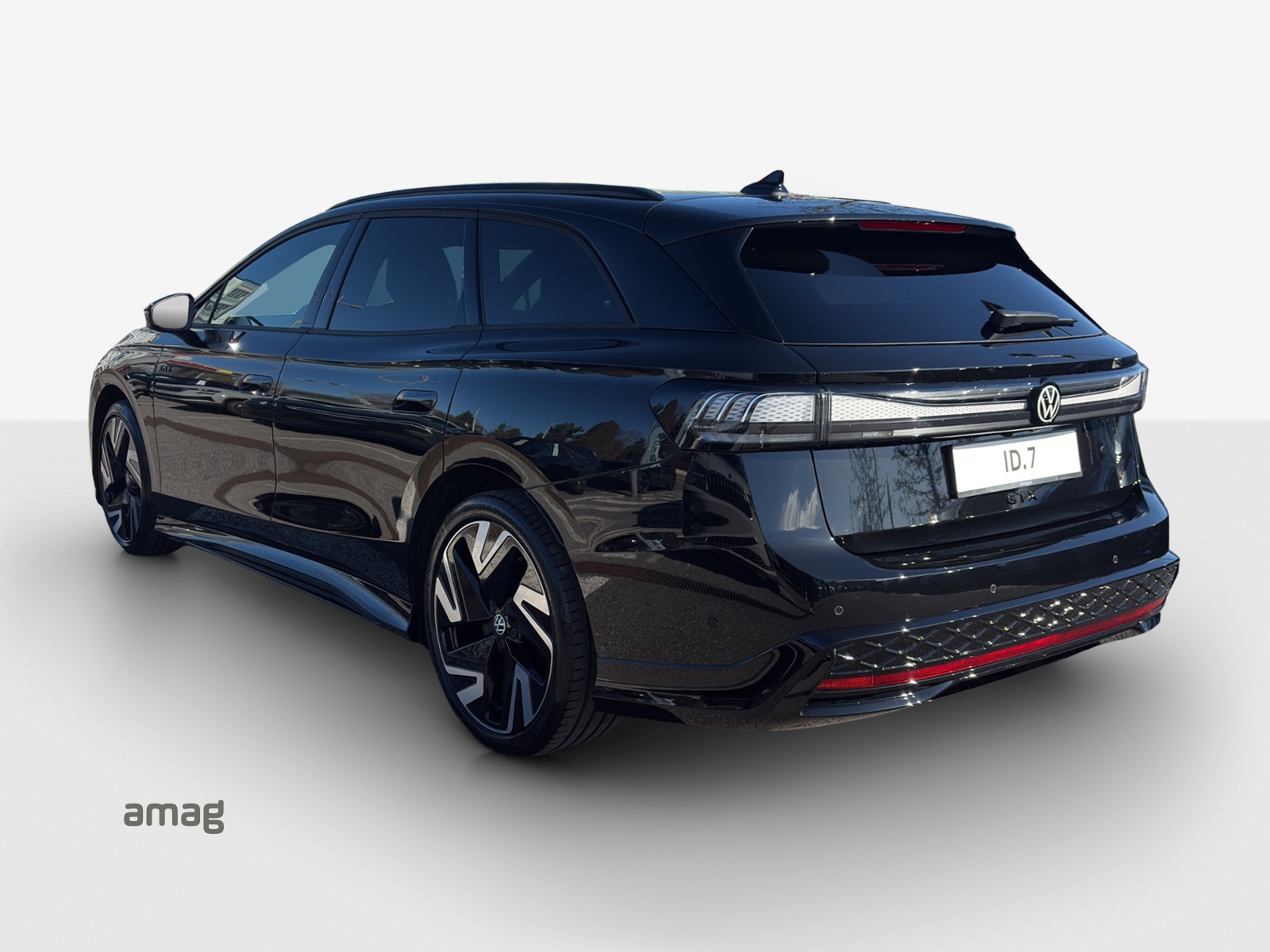 VW ID.7 Tourer GTX 86 kWh GTX 4 Motion-image-2
