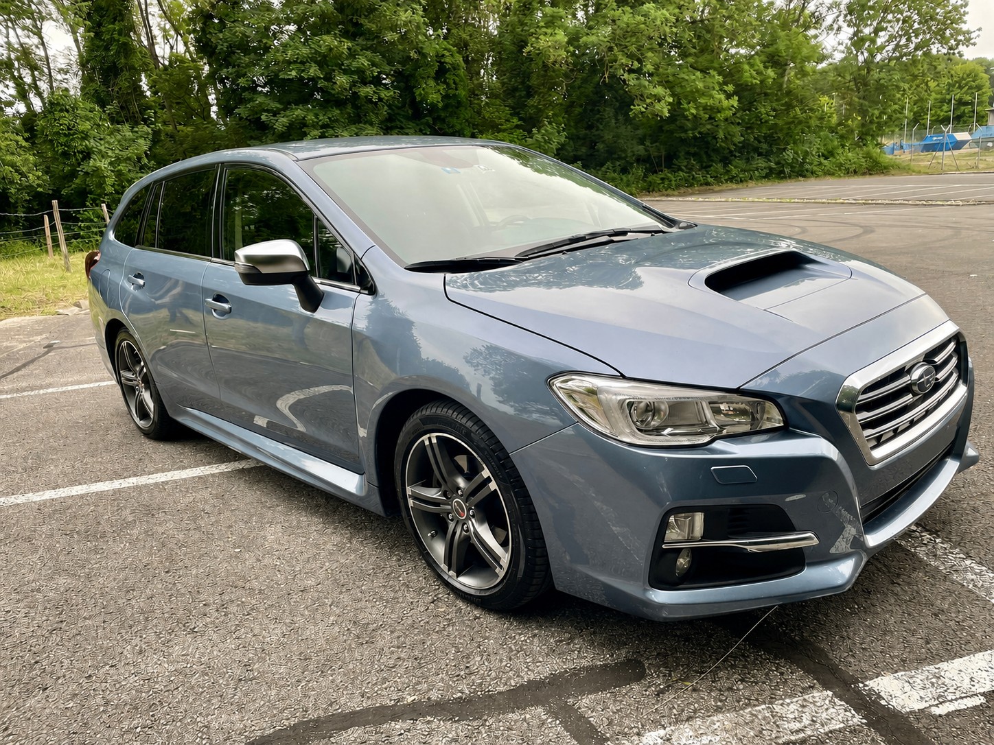 SUBARU LEVORG-image-0
