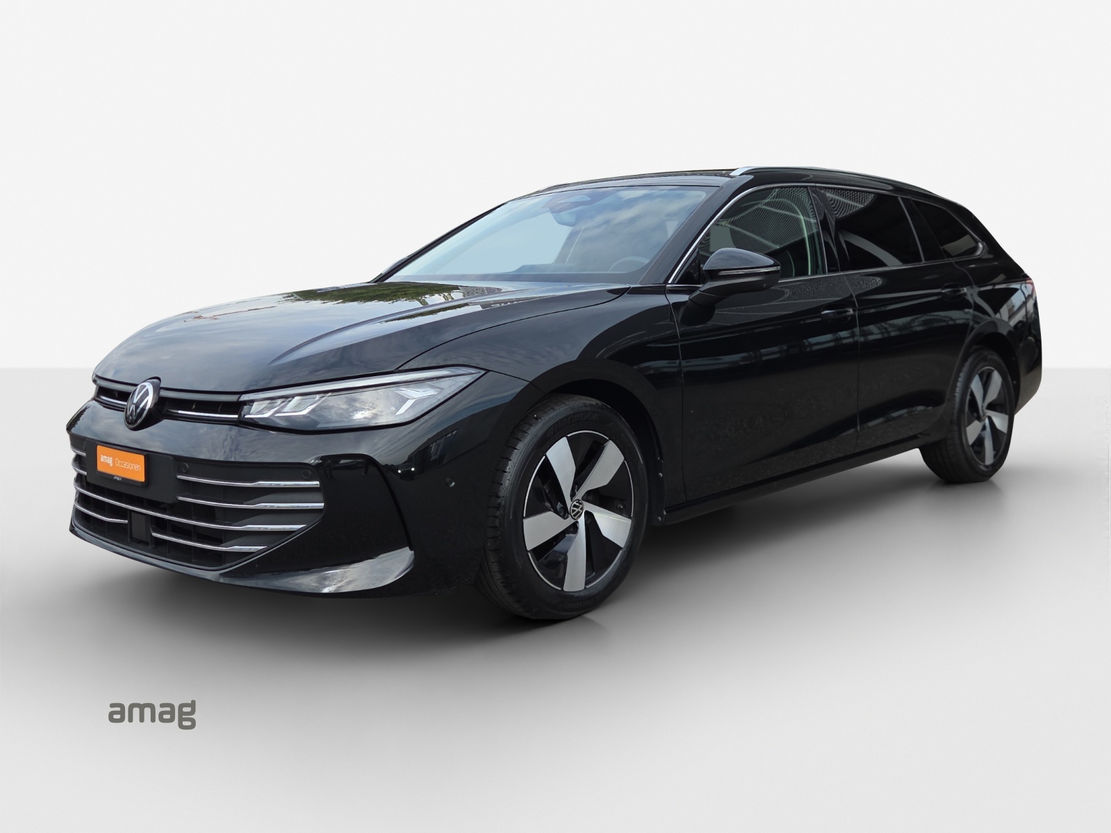 VW Passat Variant 2.0 TDI evo Business 4 Motion DSG-image-0