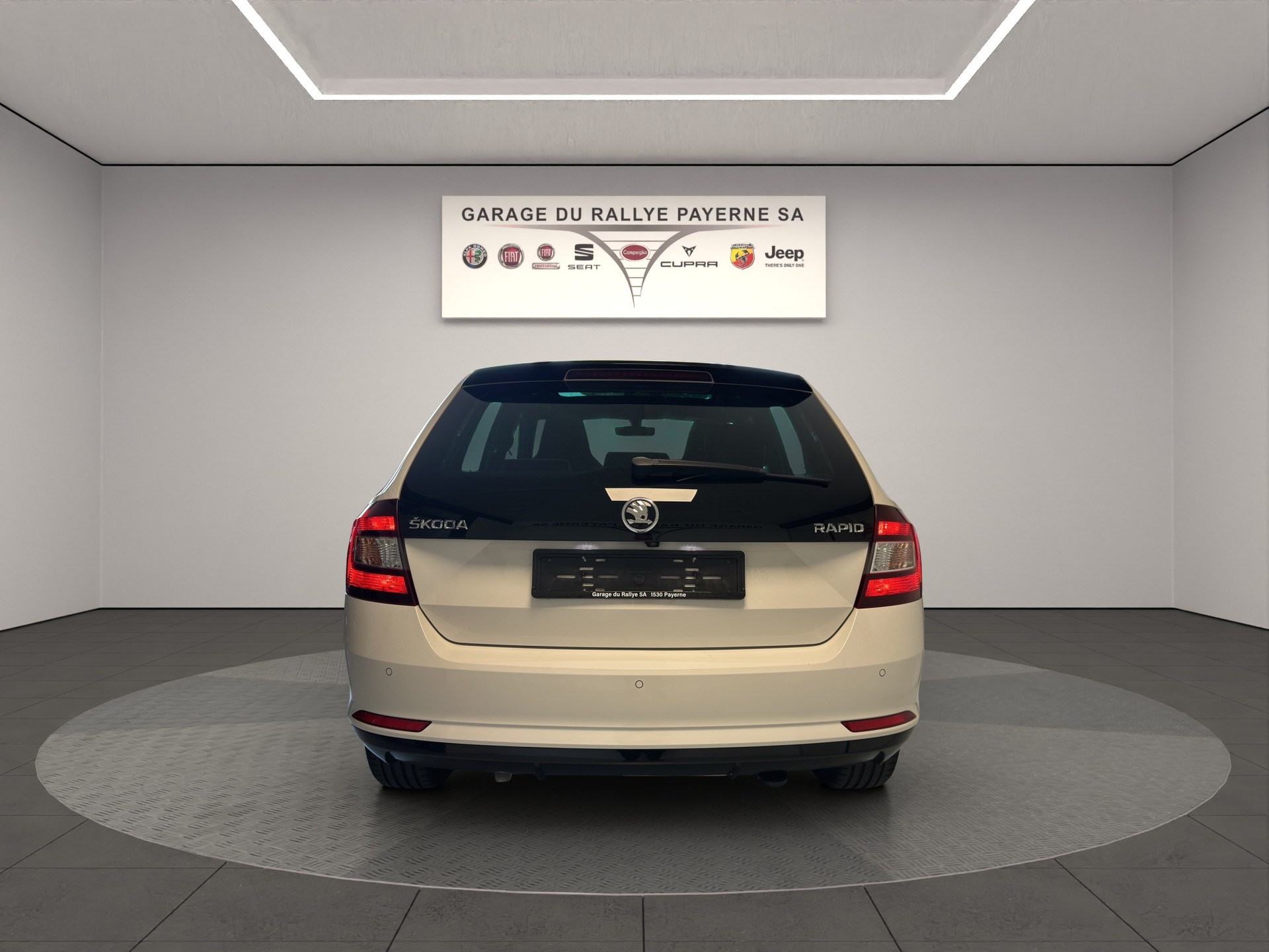 SKODA Rapid Spaceback 1.2 TSI Monte Carlo DSG-image-3