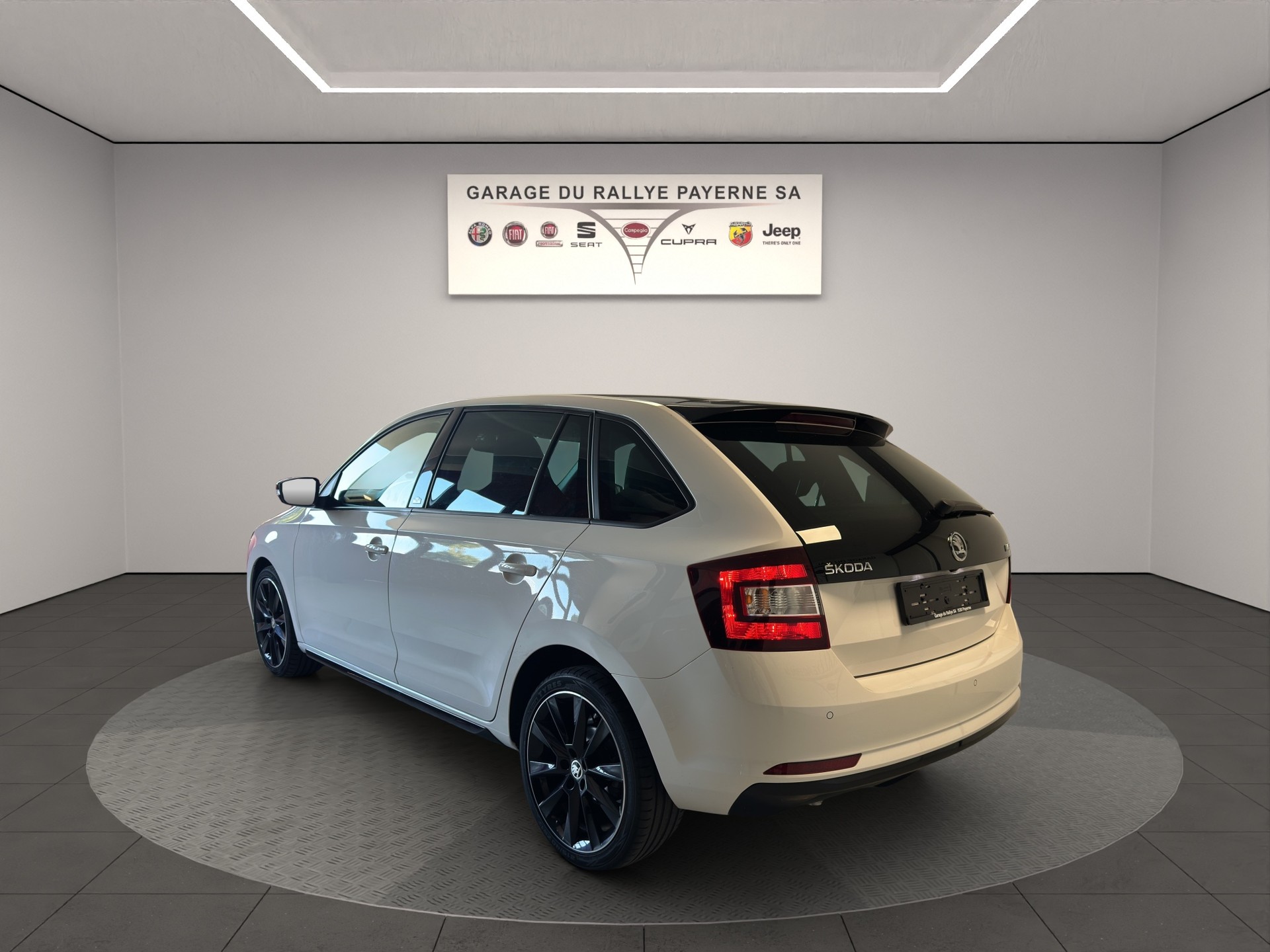 SKODA Rapid Spaceback 1.2 TSI Monte Carlo DSG-image-2