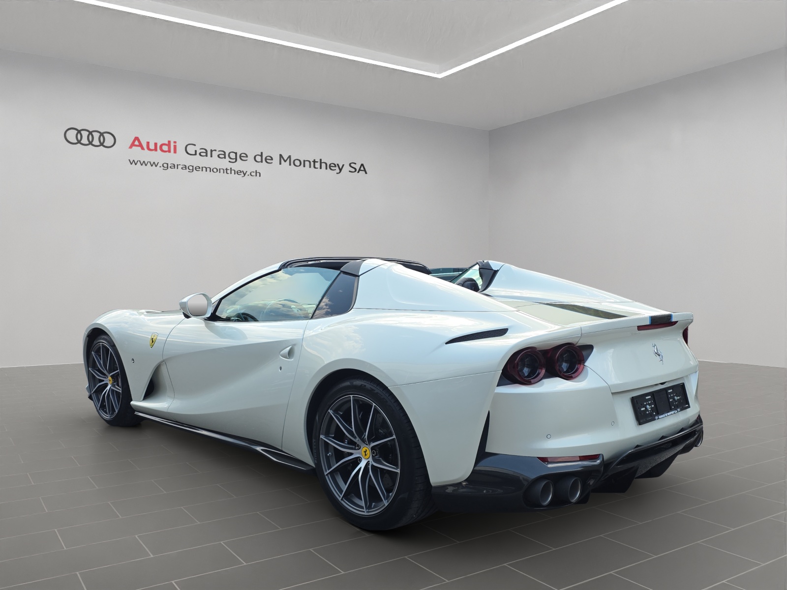 FERRARI 812 GTS Tailor Made Inedita-image-4