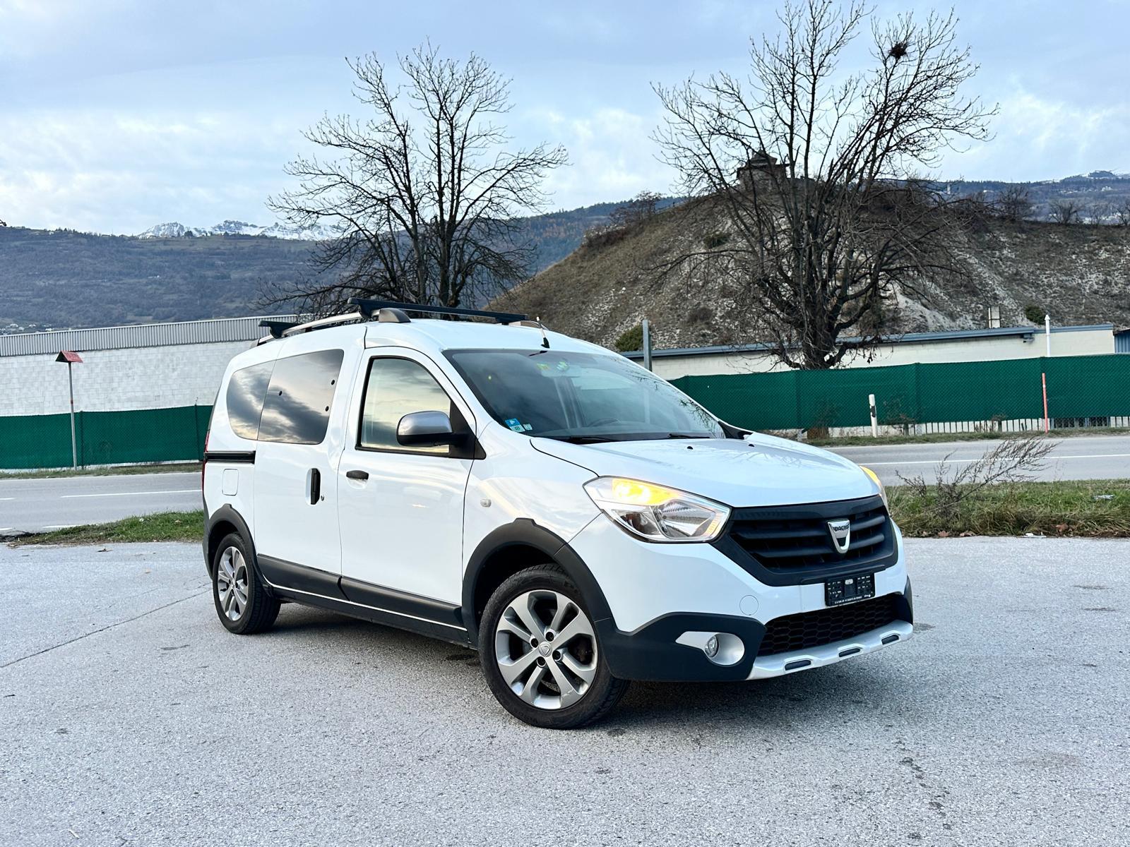 DACIA Dokker 1.2 T Stepway-image-2